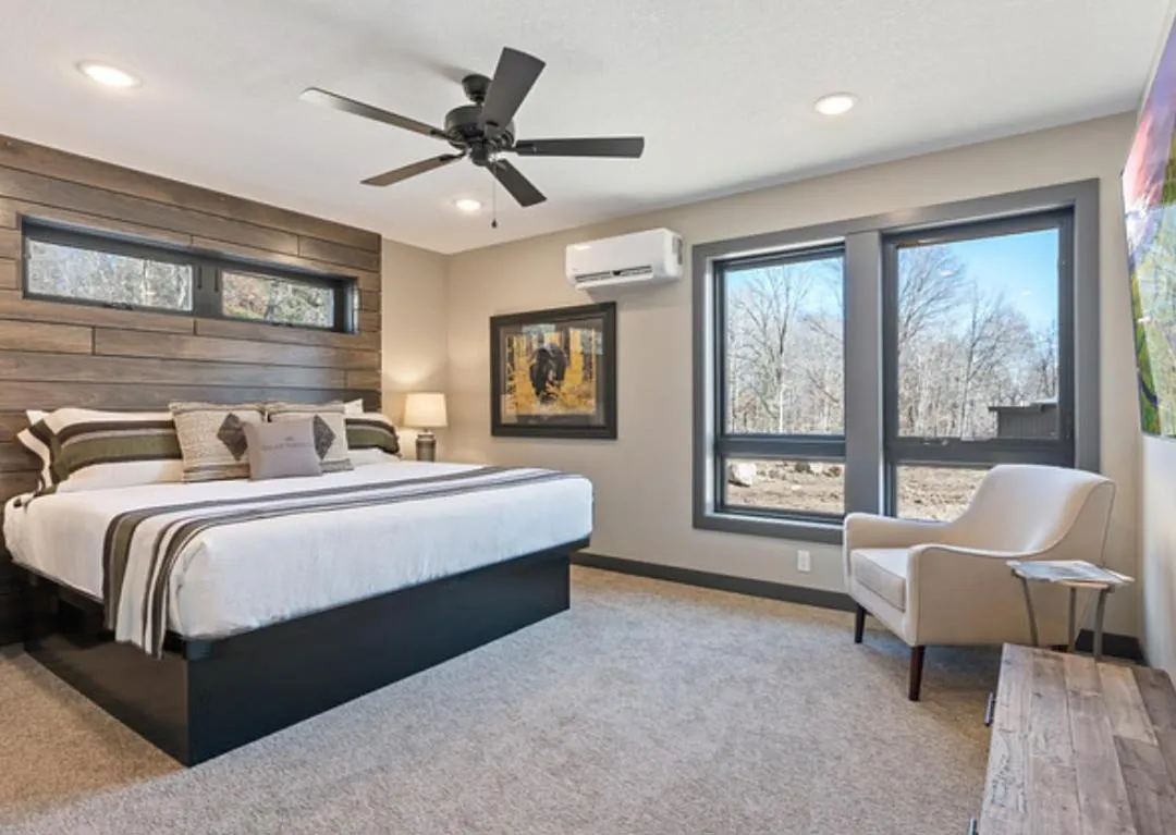 Bed in Quarterdeck Resort