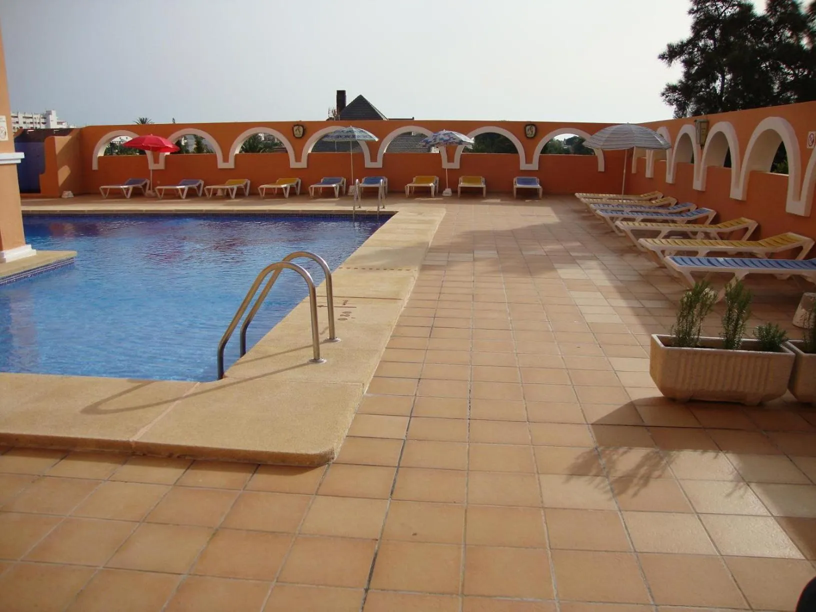 Swimming pool in Fenix Apartamentos