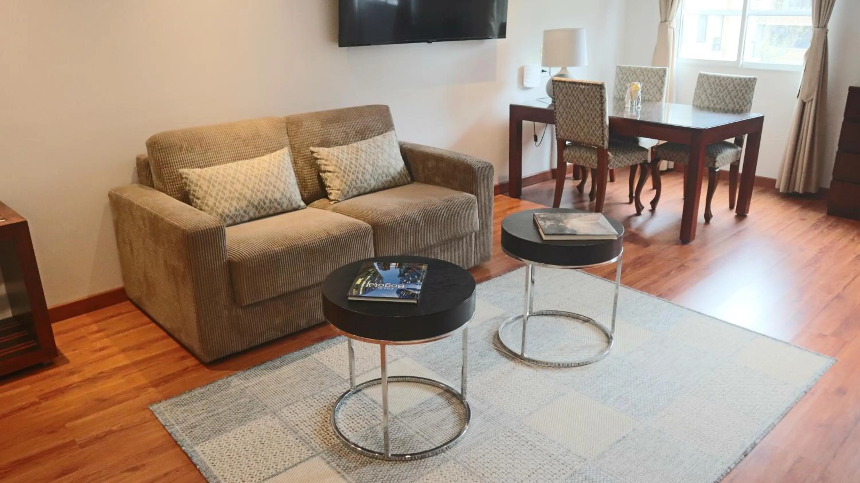 Dining area in Hotel Portón de la Cabrera