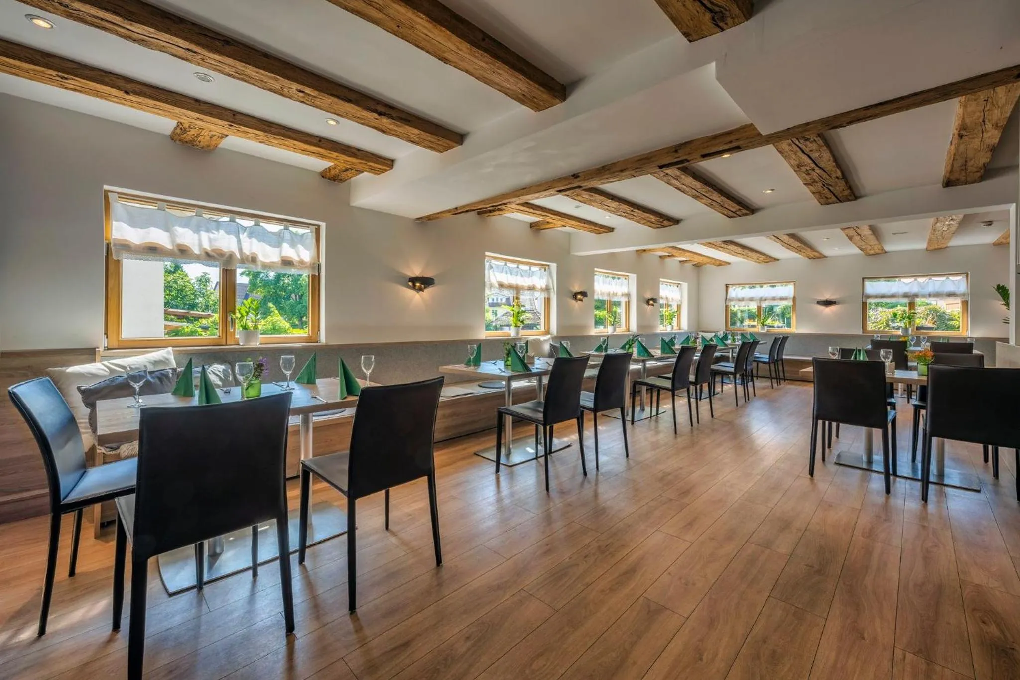 Restaurant/places to eat in Hotel & Restaurant Adler Ittendorf - 24h Self-CheckIn
