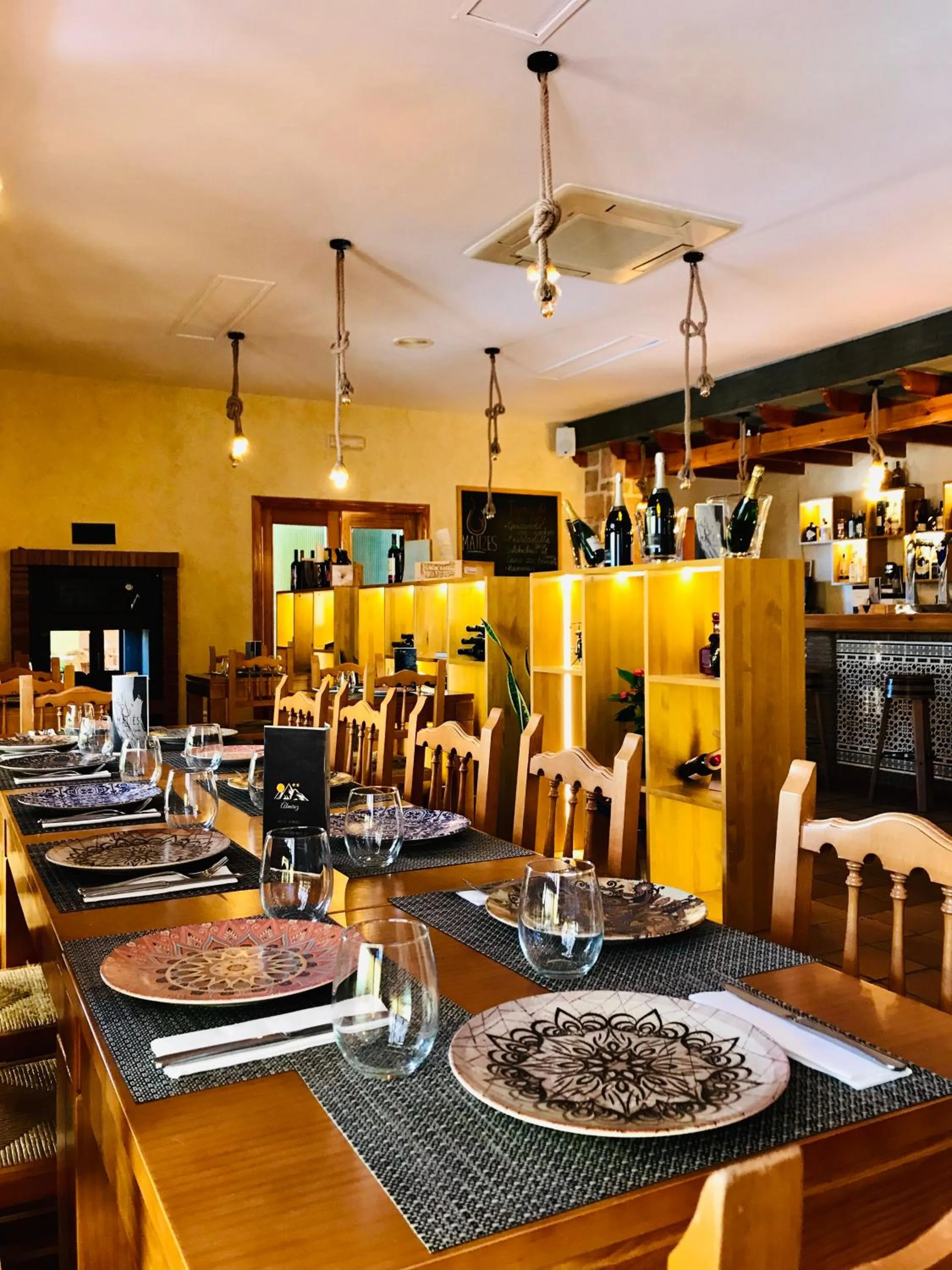 Lounge or bar in Hotel Rural Familiar Almirez-Alpujarra