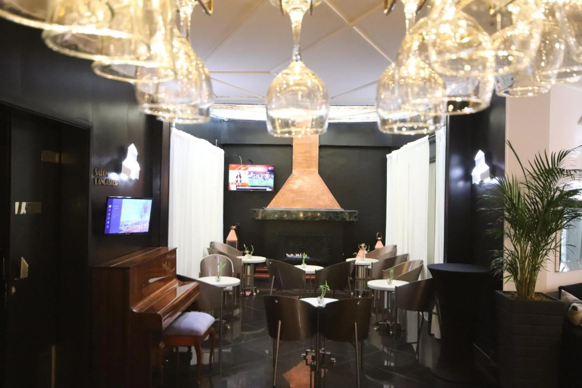 Lounge or bar in Lancaster House