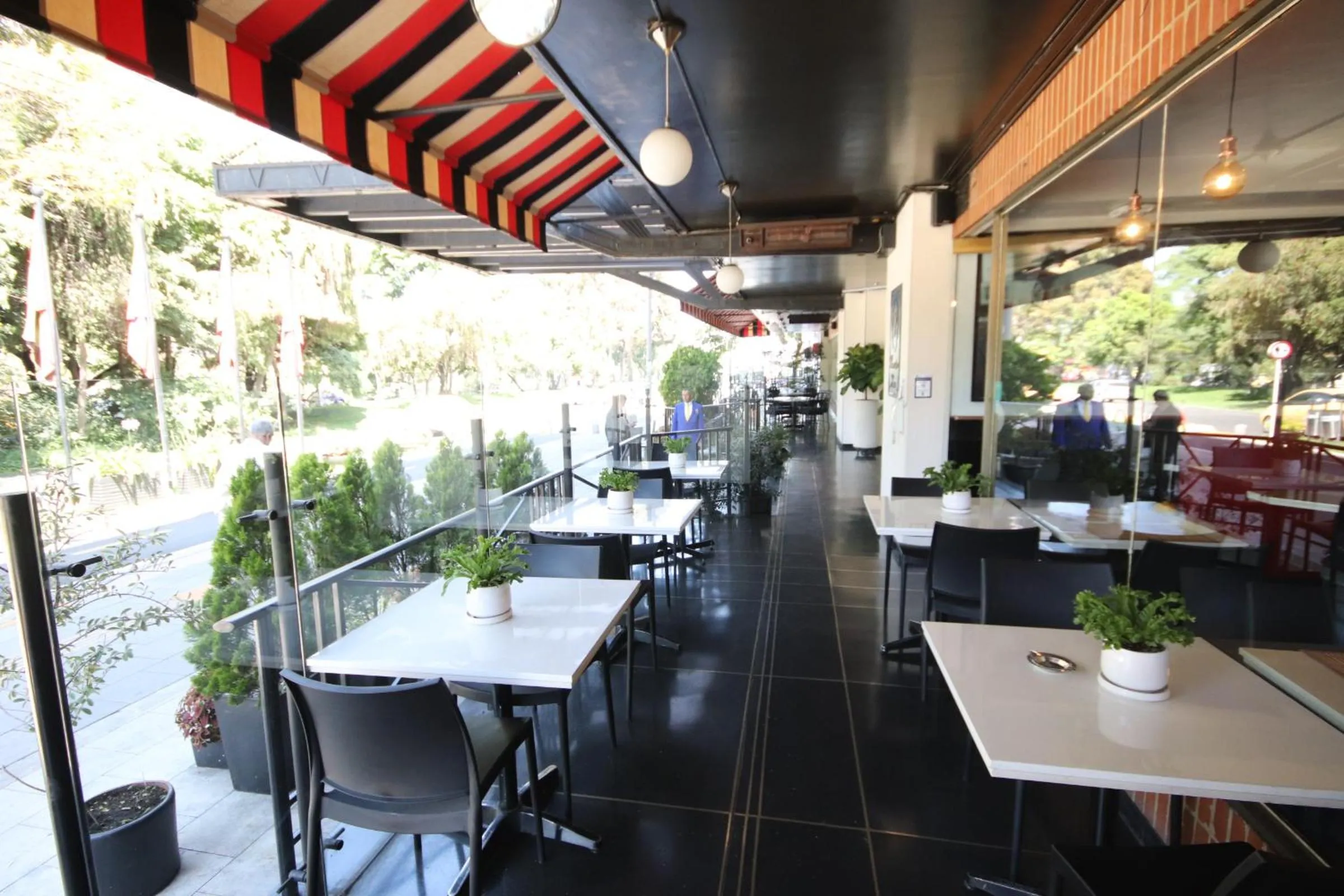 Restaurant/places to eat in Lancaster House