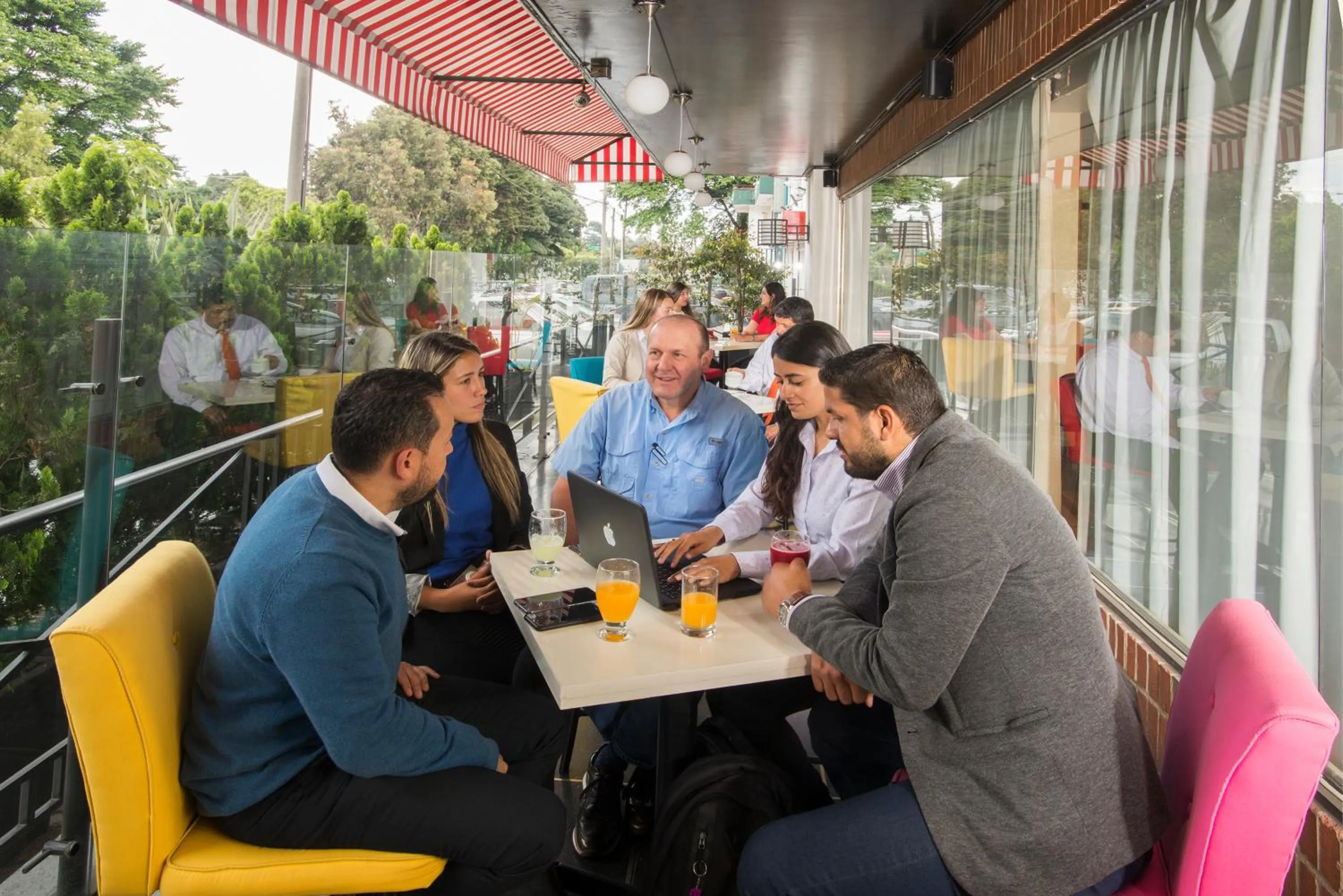 Restaurant/places to eat in Lancaster House