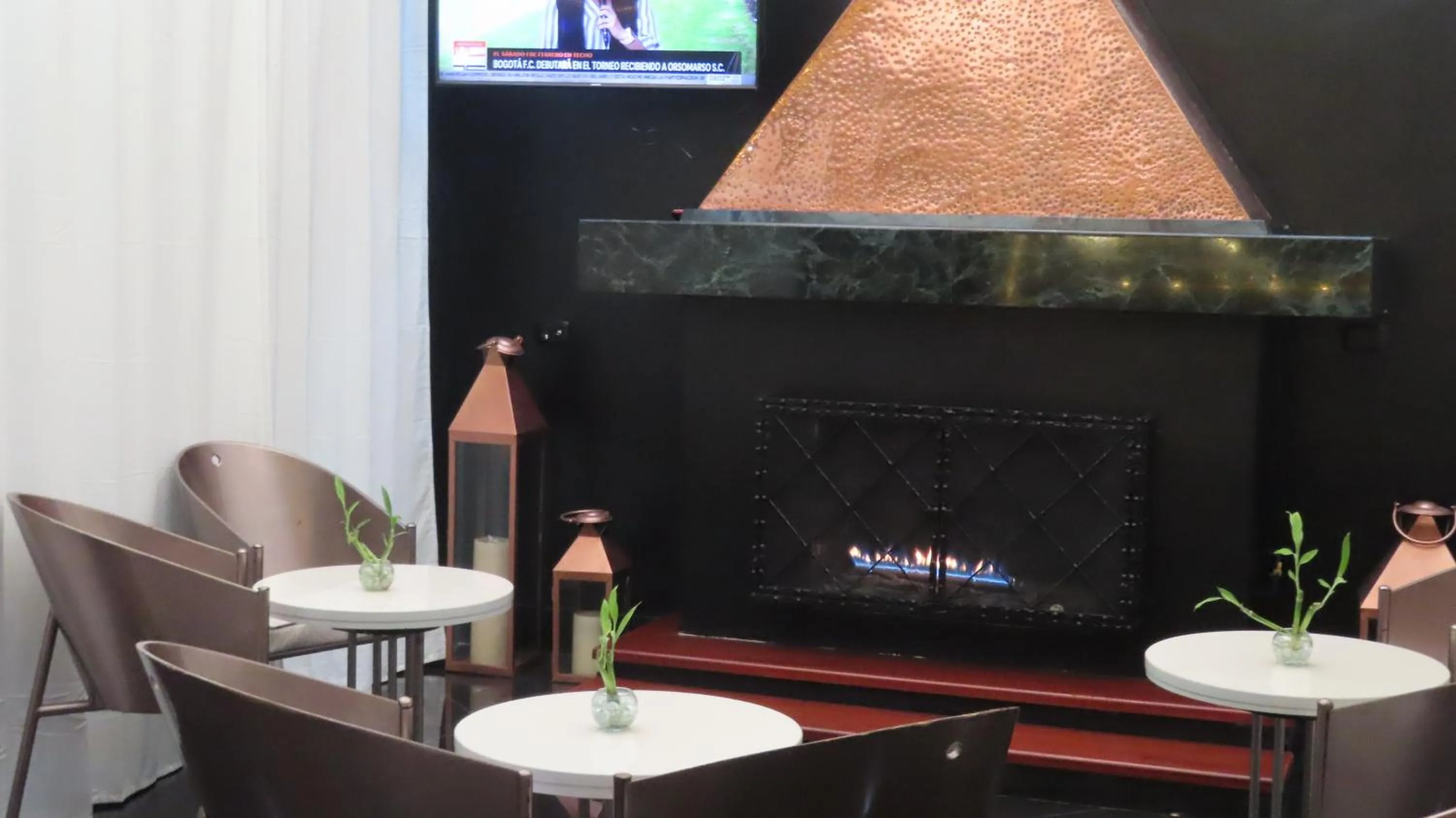 Lounge or bar in Lancaster House