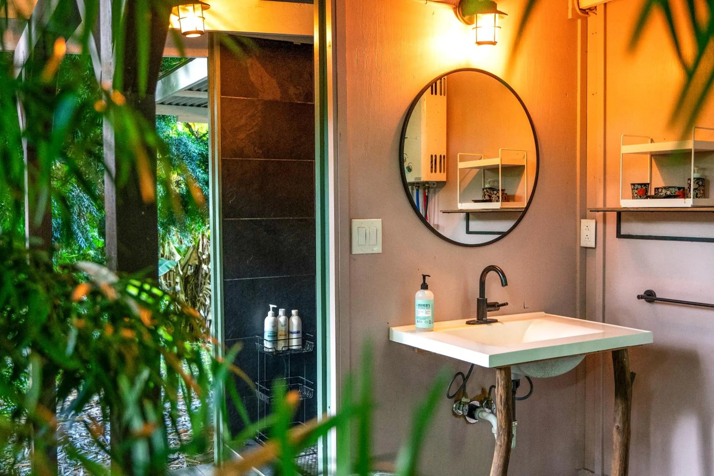 Bathroom in Gingerhill Farm Retreat