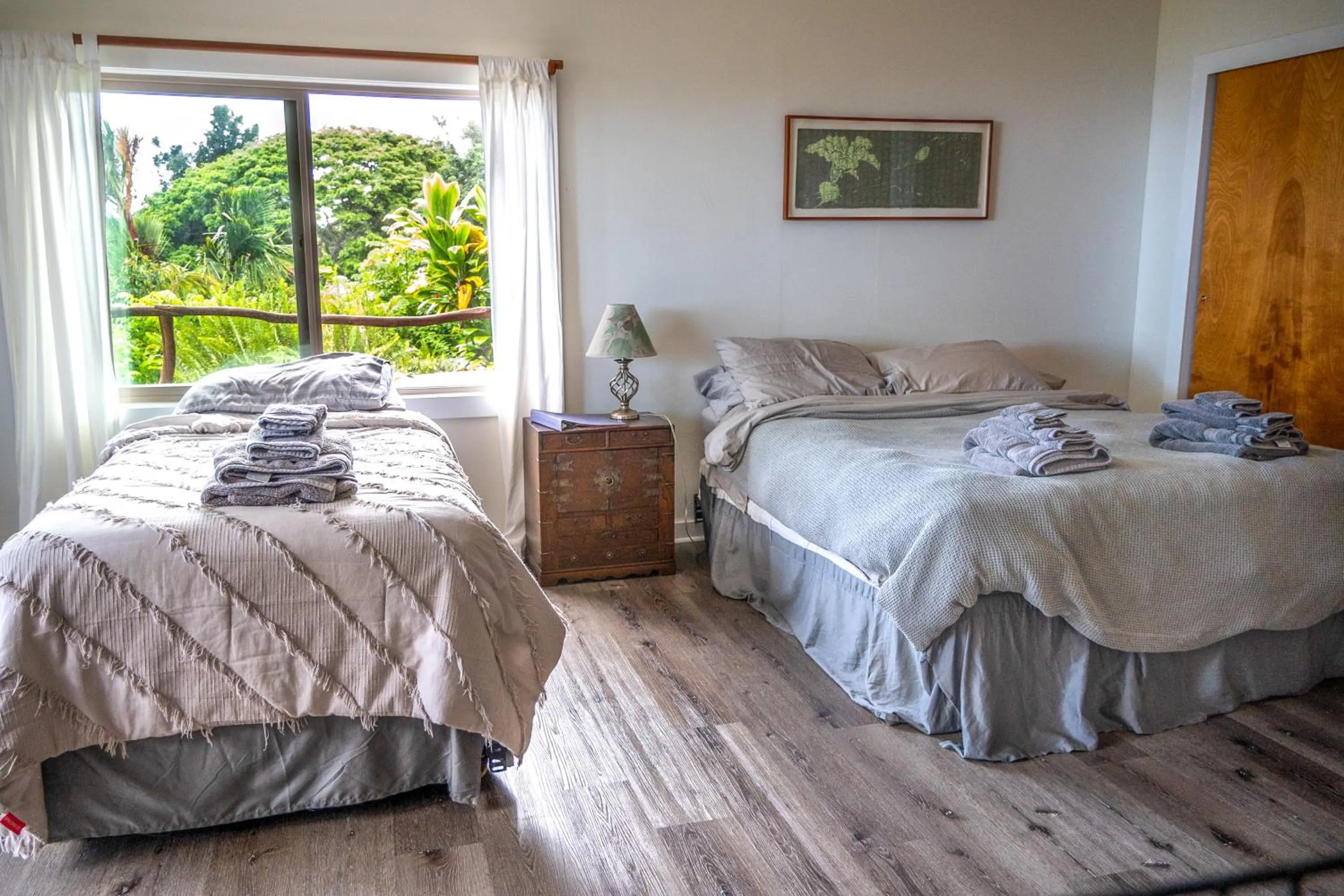 Bedroom, Bed in Gingerhill Farm Retreat
