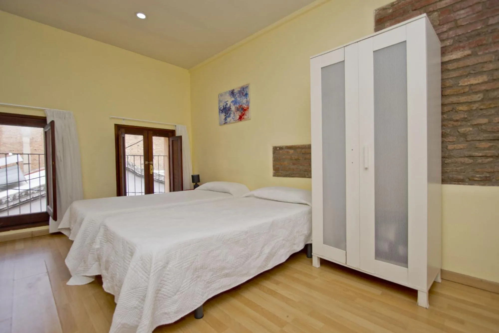 Bed in Barcelona City Apartment