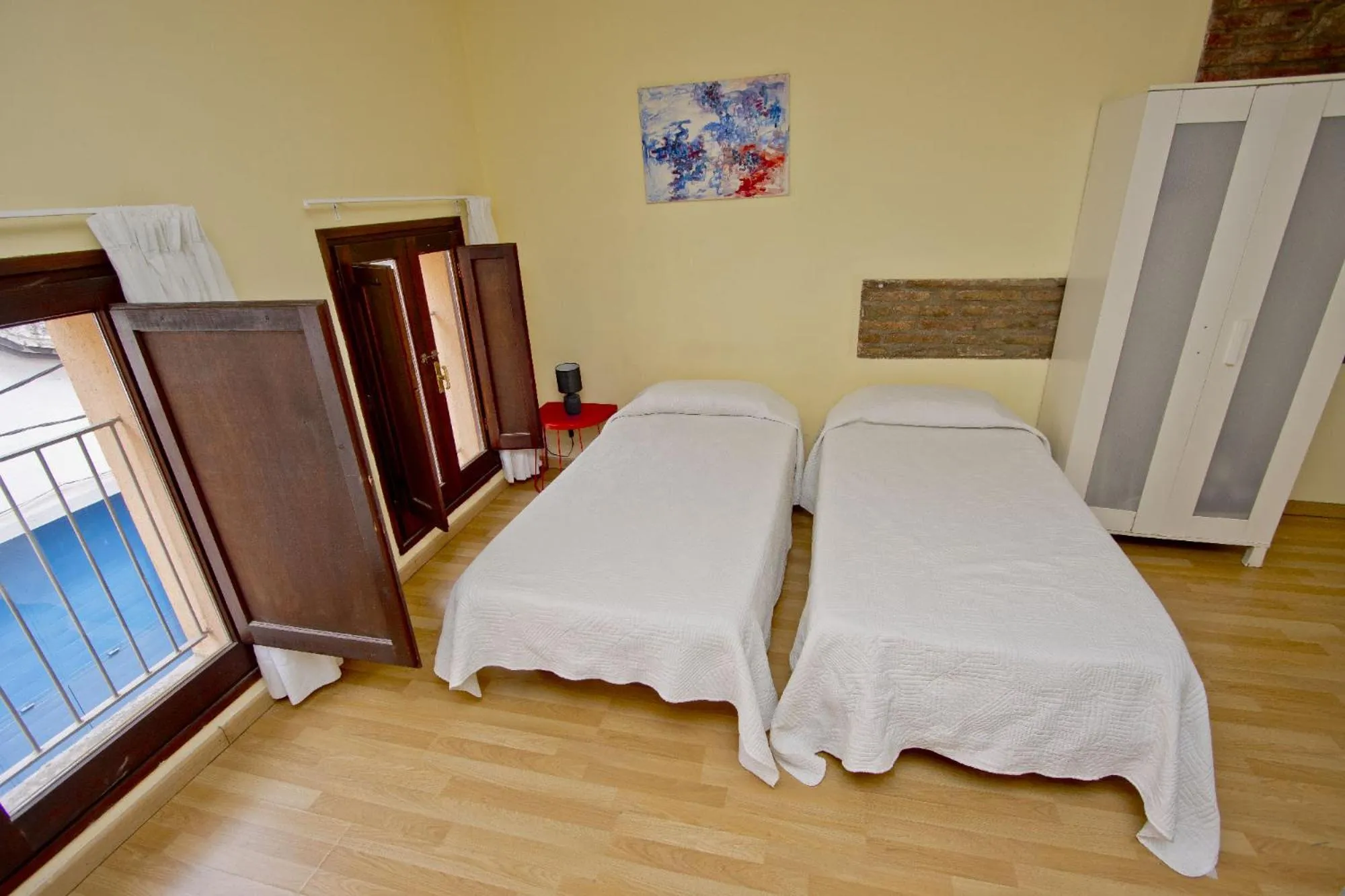 Bed in Barcelona City Apartment