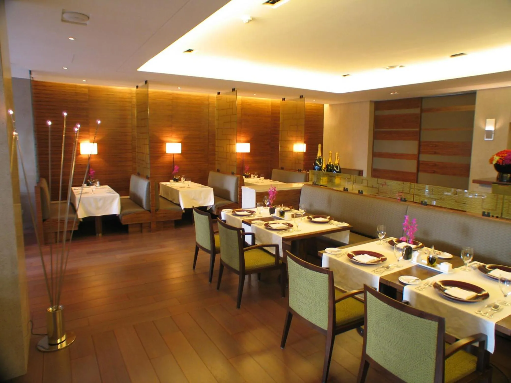 Dining area in Villa 32 (Guests must be 16+)