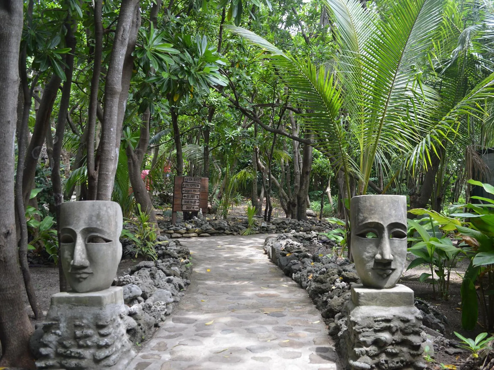 Day in Mantaray Island Resort