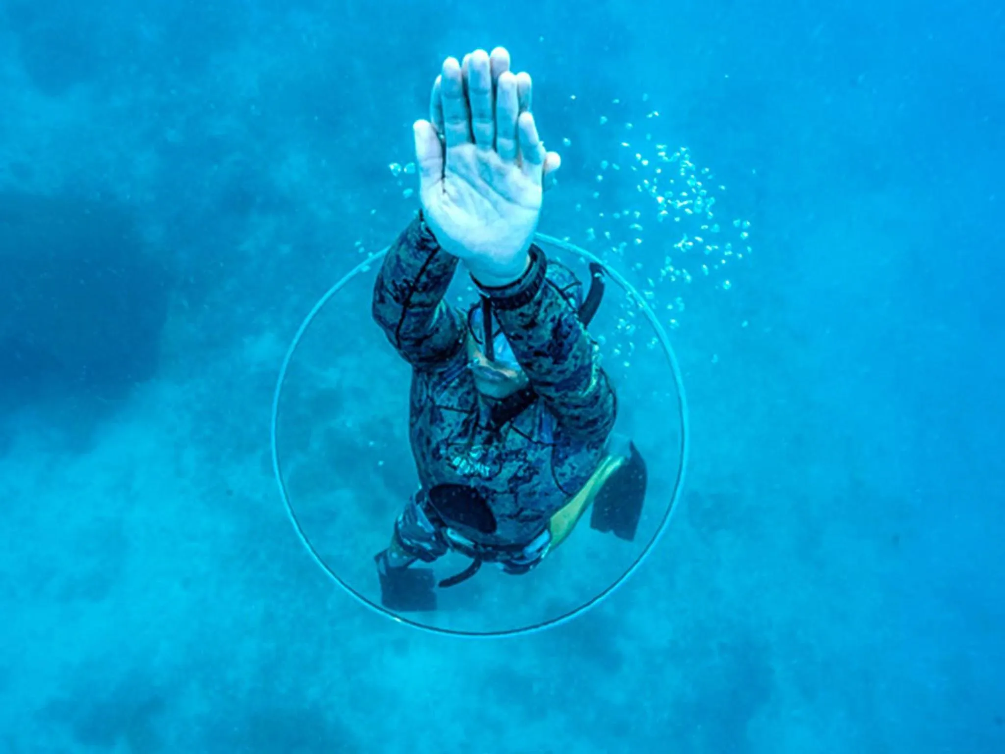 Diving in Mantaray Island Resort