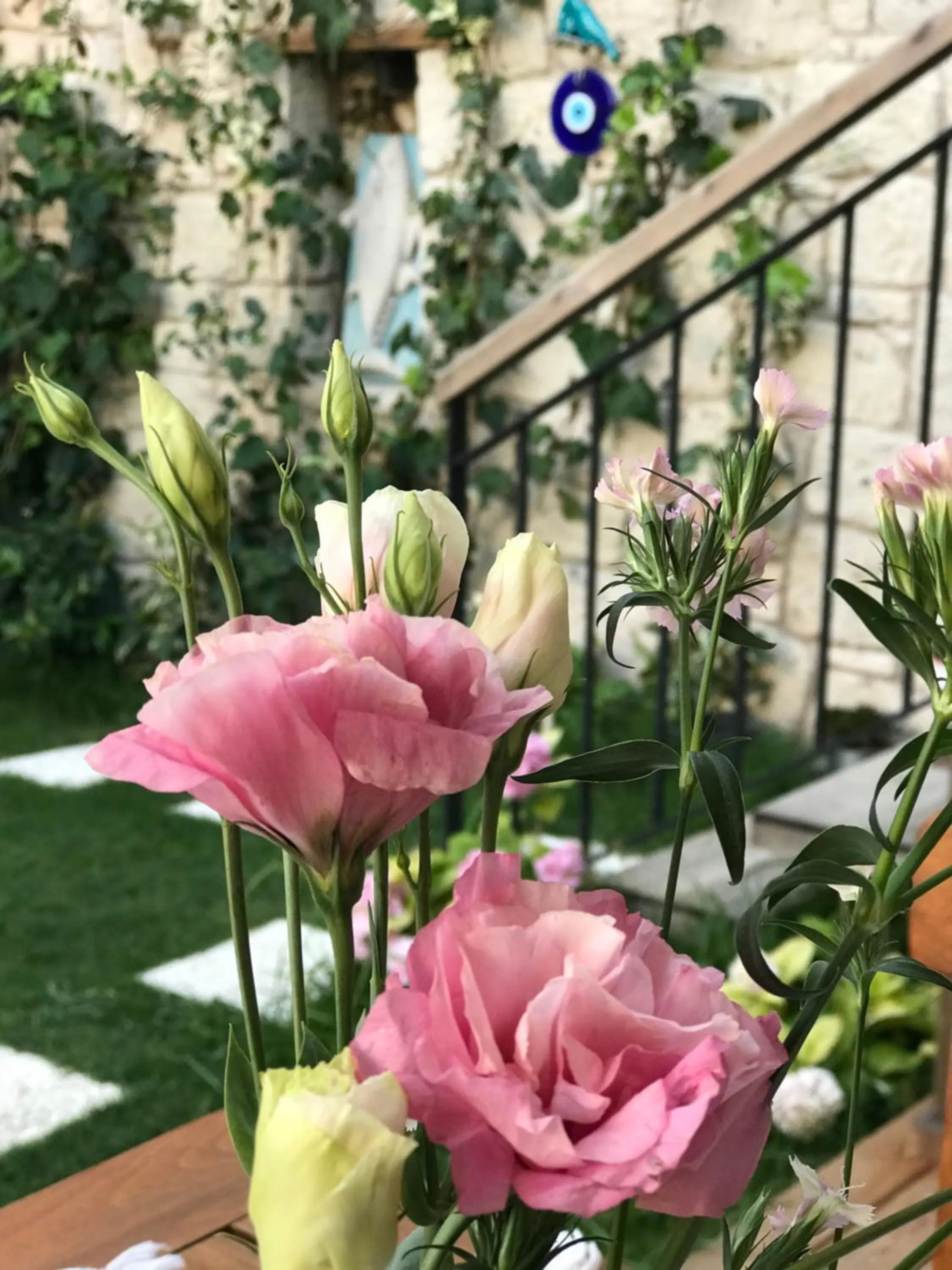 Summer in Çona Otel