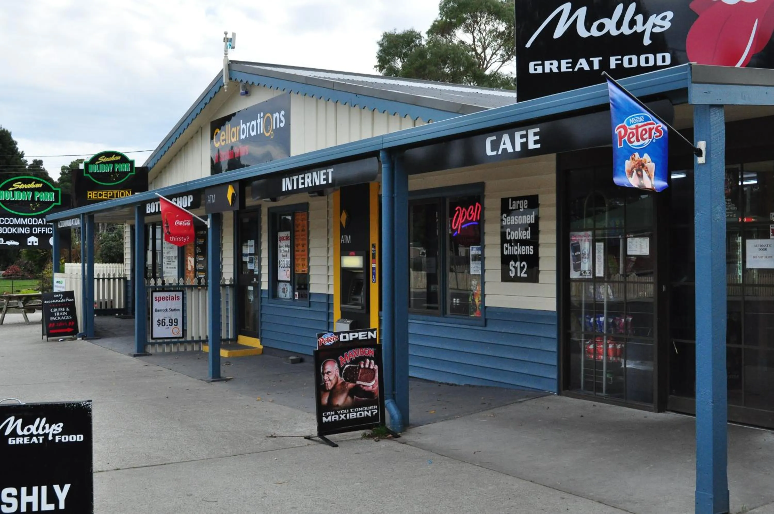 On-site shops in Strahan Retreat Holiday Park