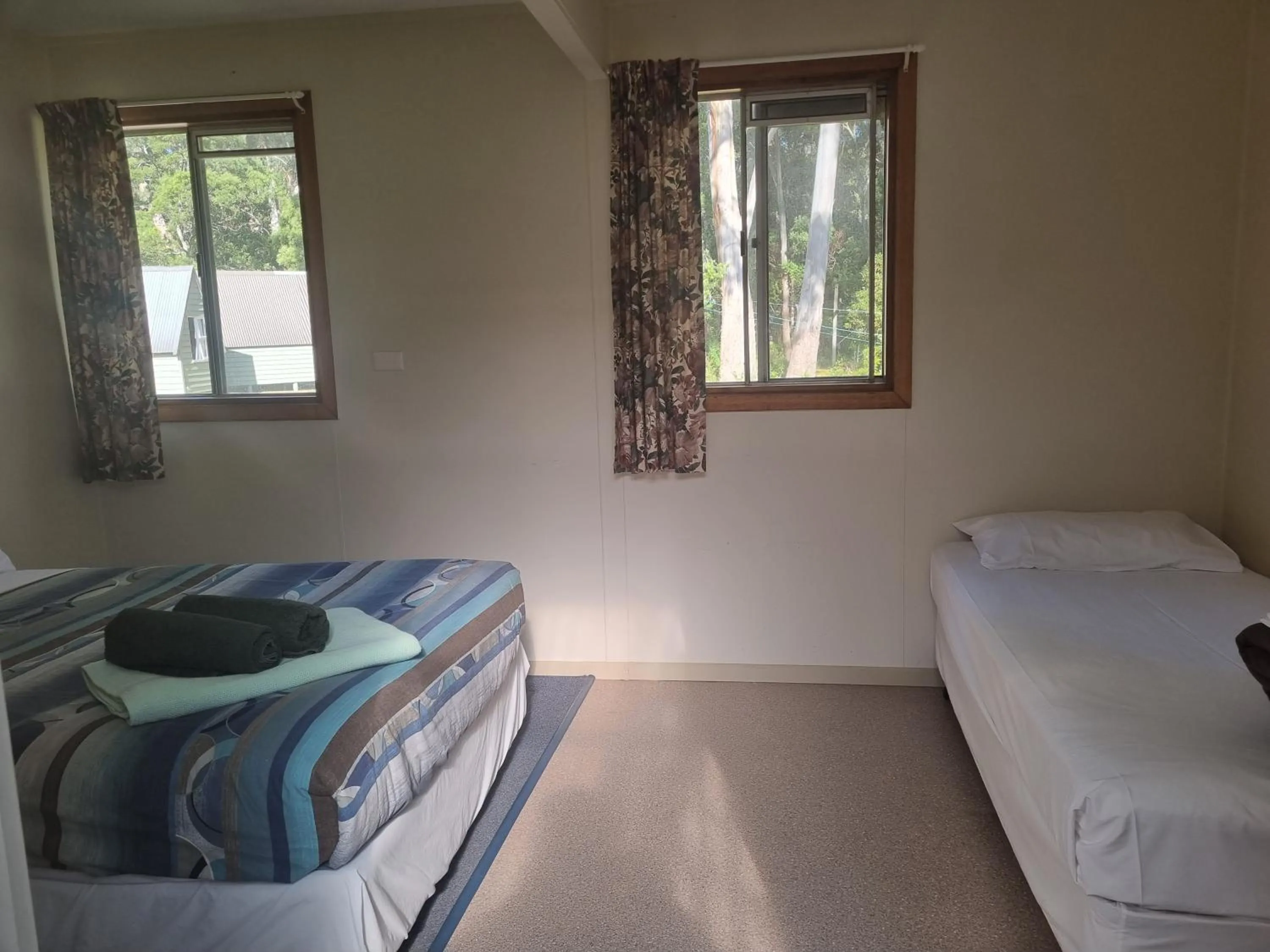 Bed in Strahan Retreat Holiday Park