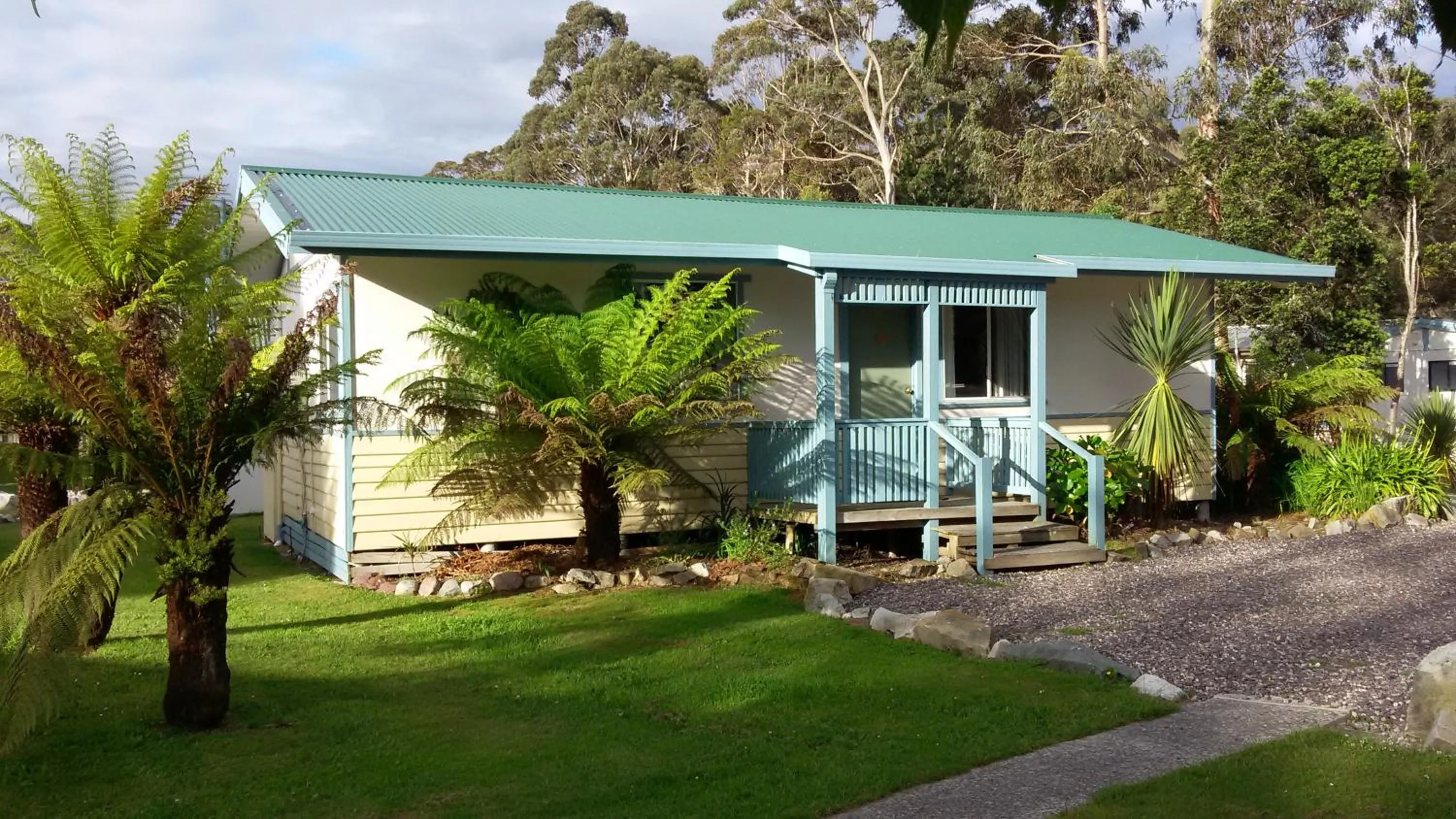 Property building in Strahan Retreat Holiday Park
