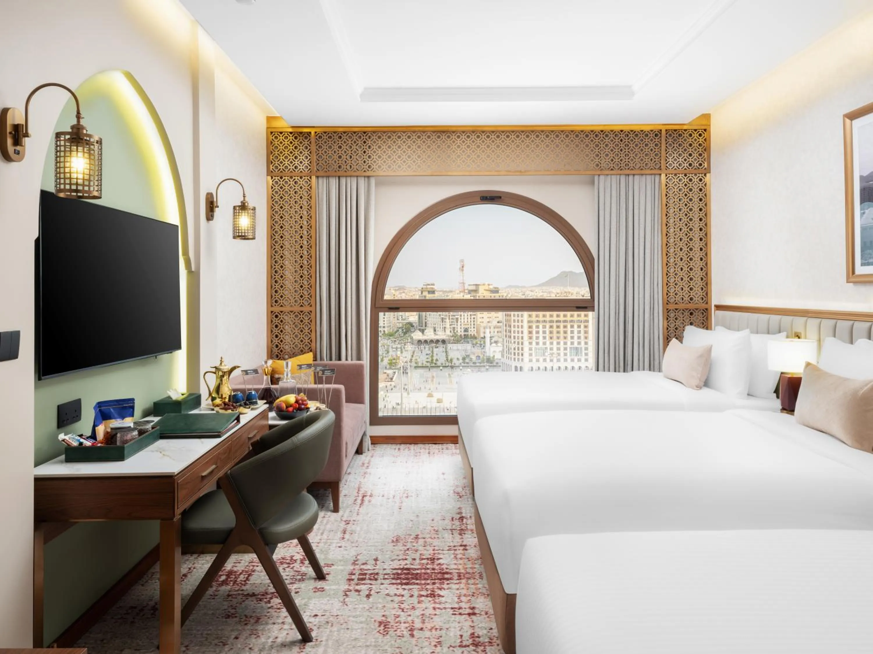 Bedroom, Bed in Elaf Taiba Hotel