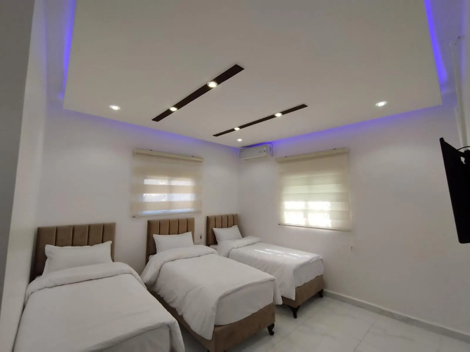 Bedroom, Bed in Mussa Spring Hotel
