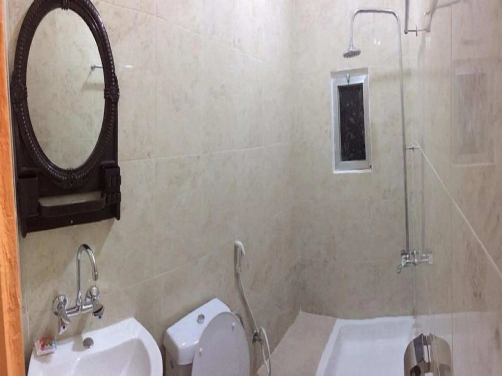 Bathroom in Mussa Spring Hotel