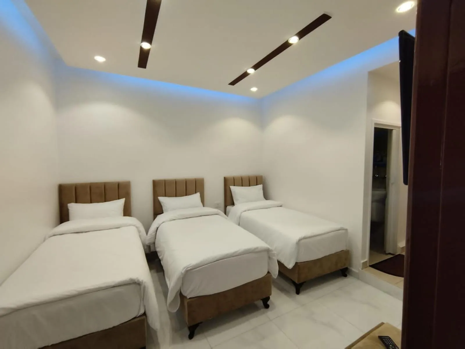 Bedroom, Bed in Mussa Spring Hotel
