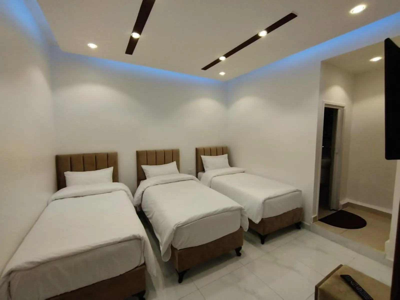Bedroom, Bed in Mussa Spring Hotel