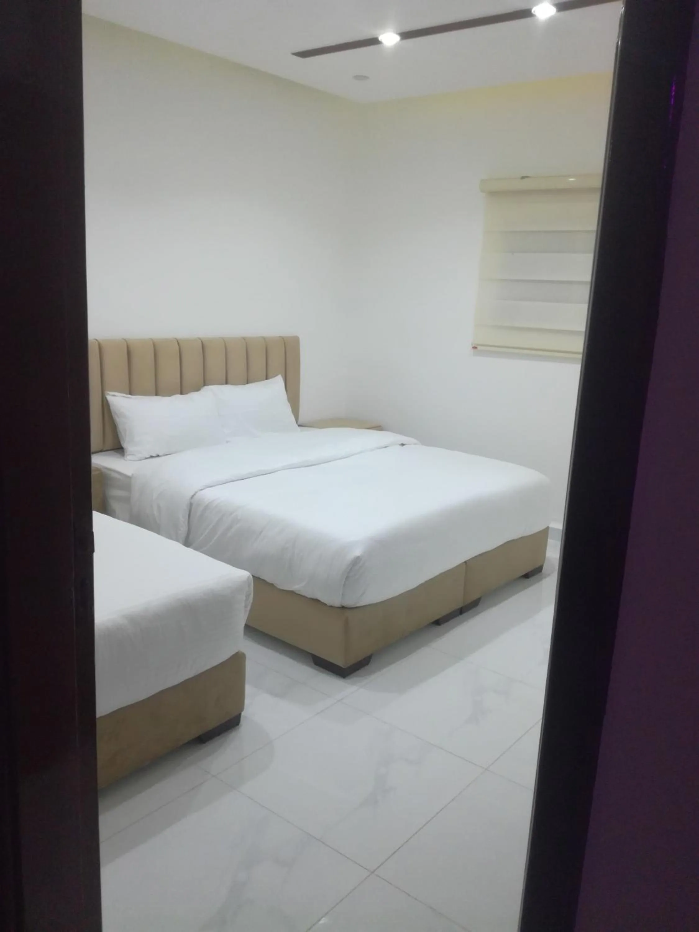 Bedroom, Bed in Mussa Spring Hotel