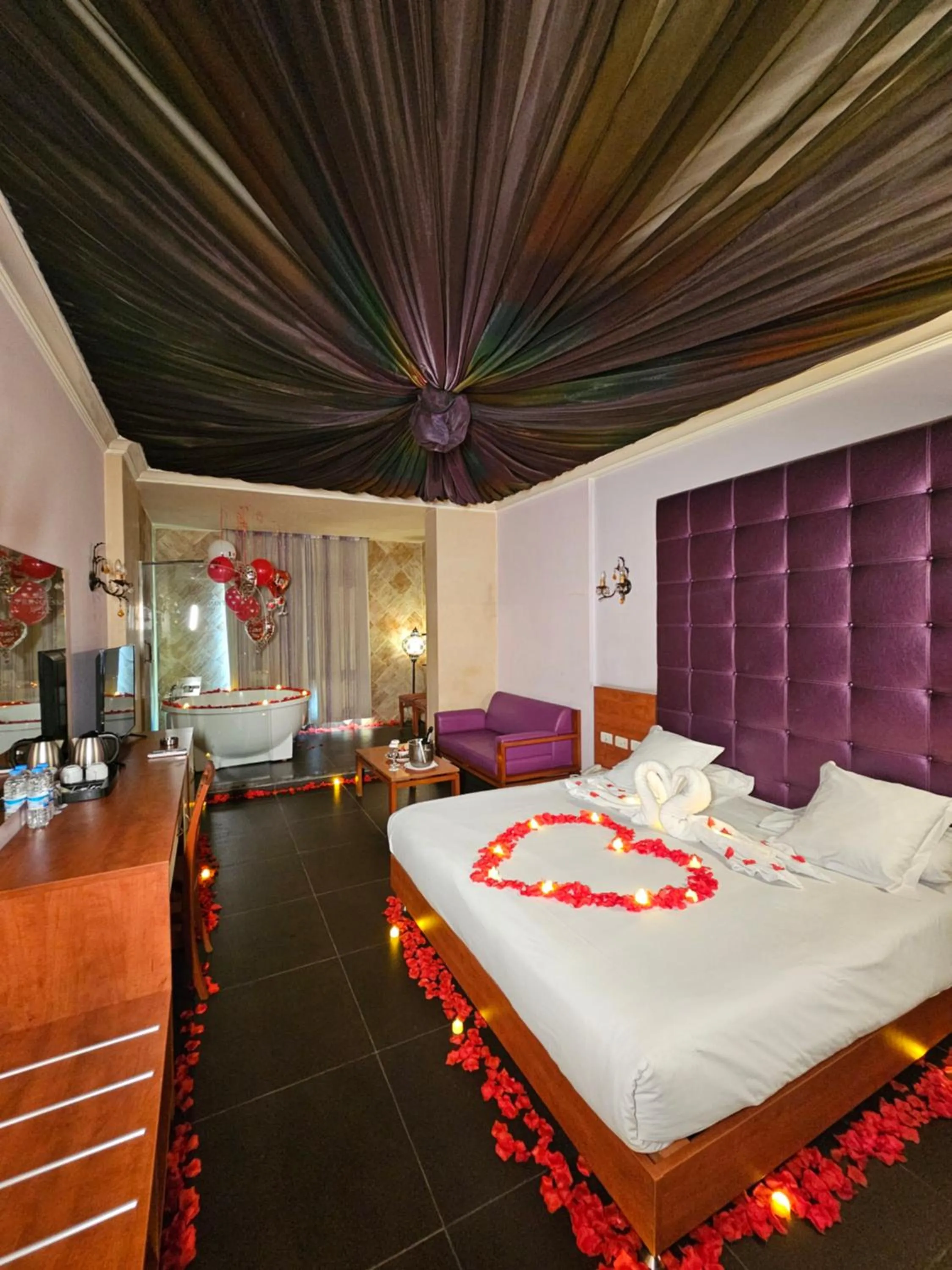 Decorative detail, Bed in Princessa Hotel