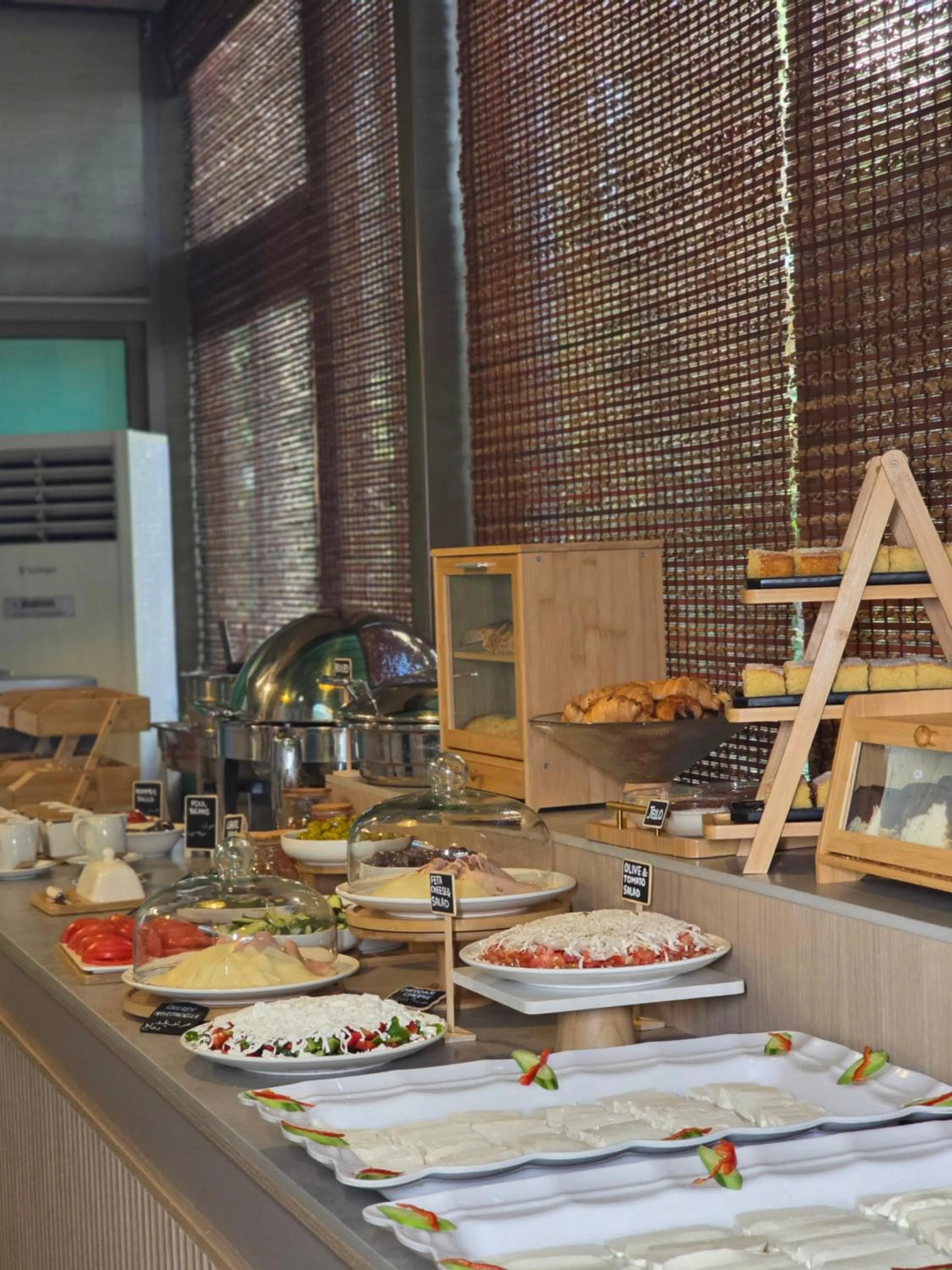 Buffet breakfast in Princessa Hotel