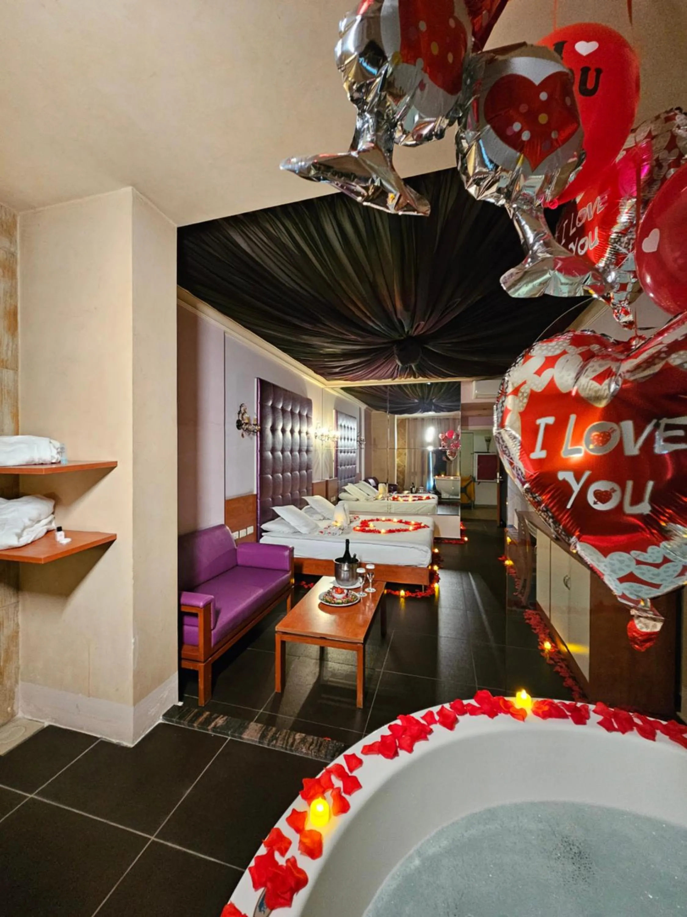 Decorative detail in Princessa Hotel