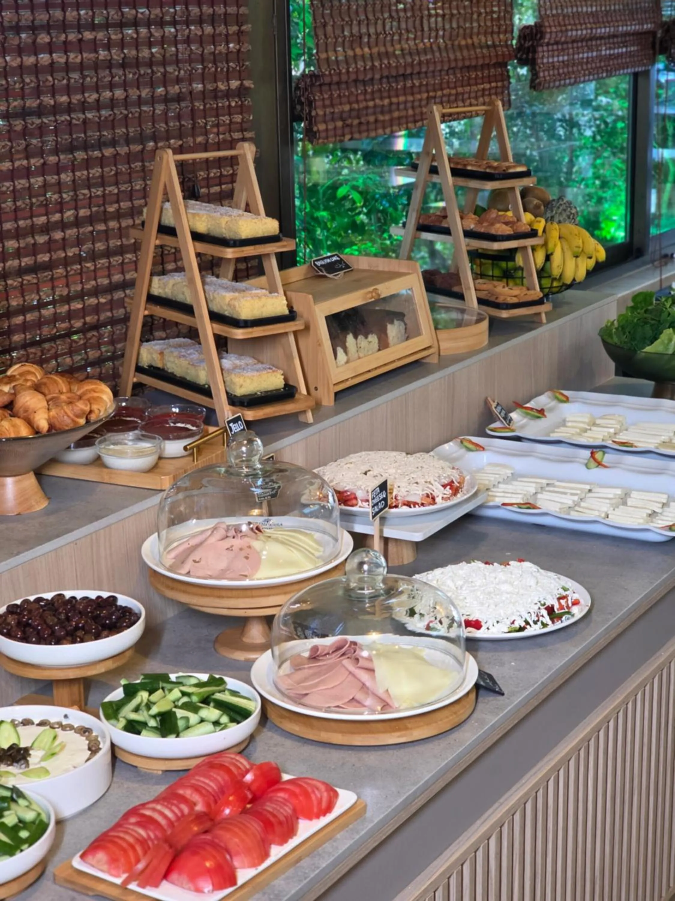 Buffet breakfast in Princessa Hotel