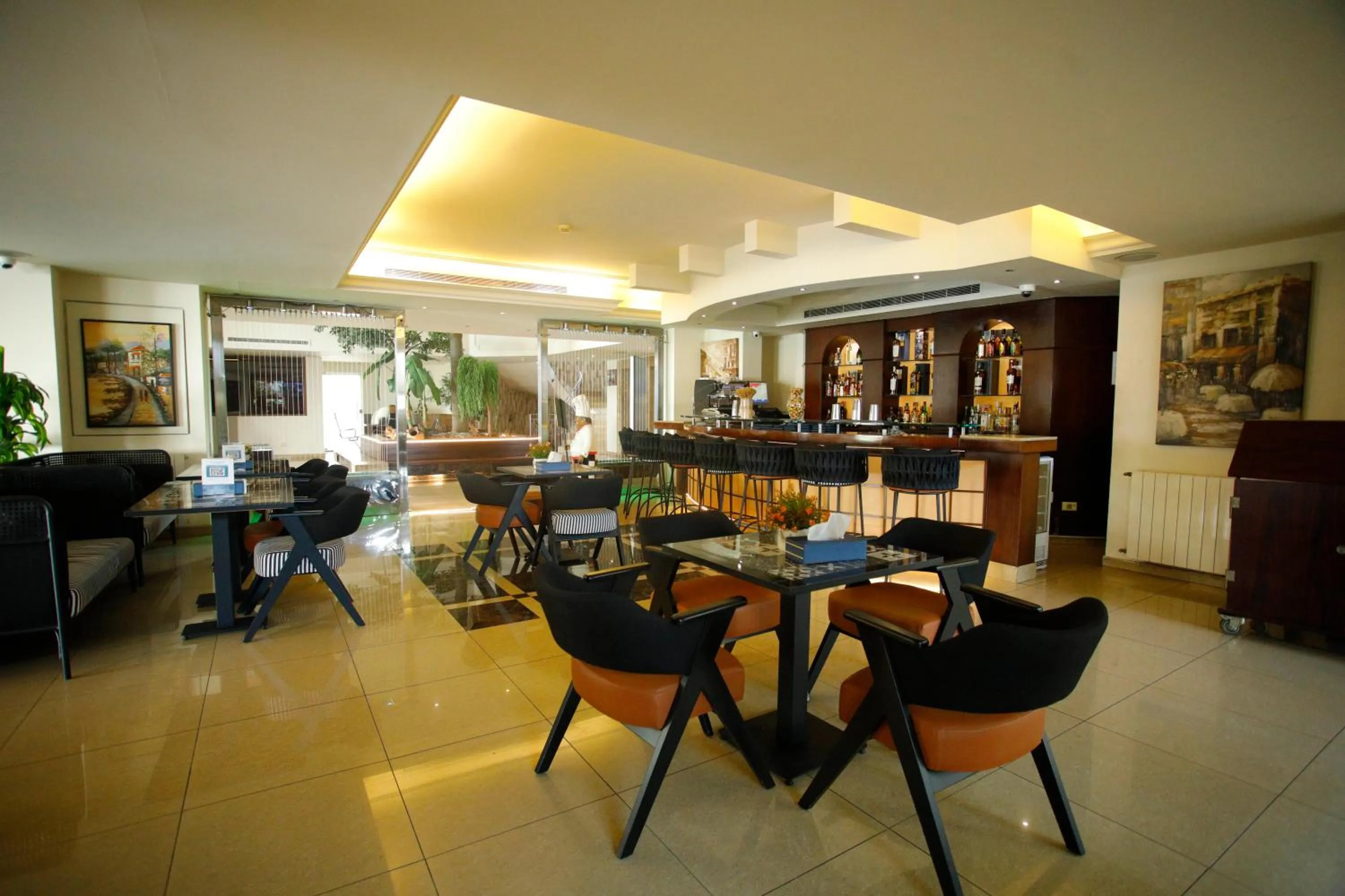 Restaurant/places to eat in Princessa Hotel