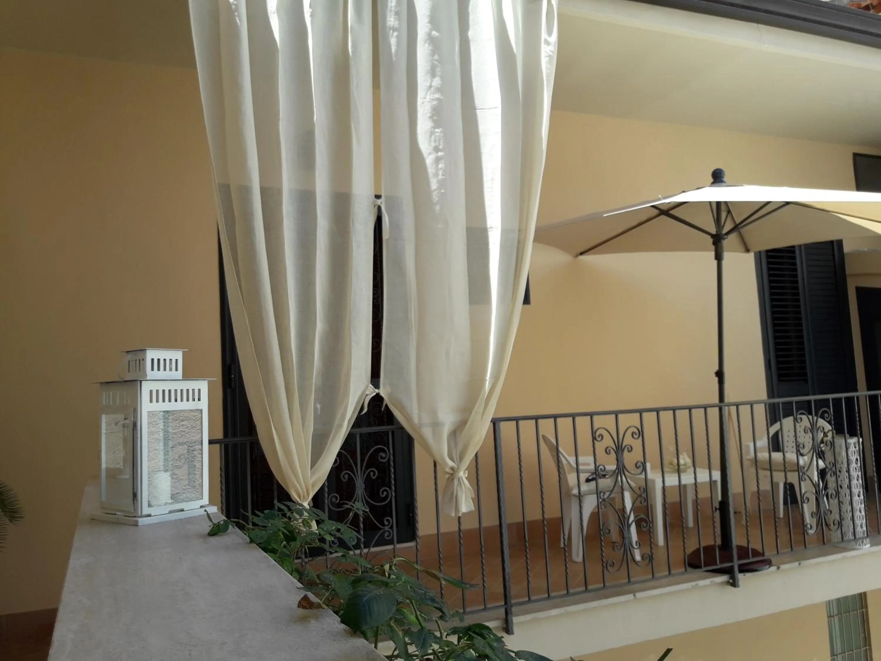 Balcony/Terrace in Residenza D'Epoca B&B Celeste