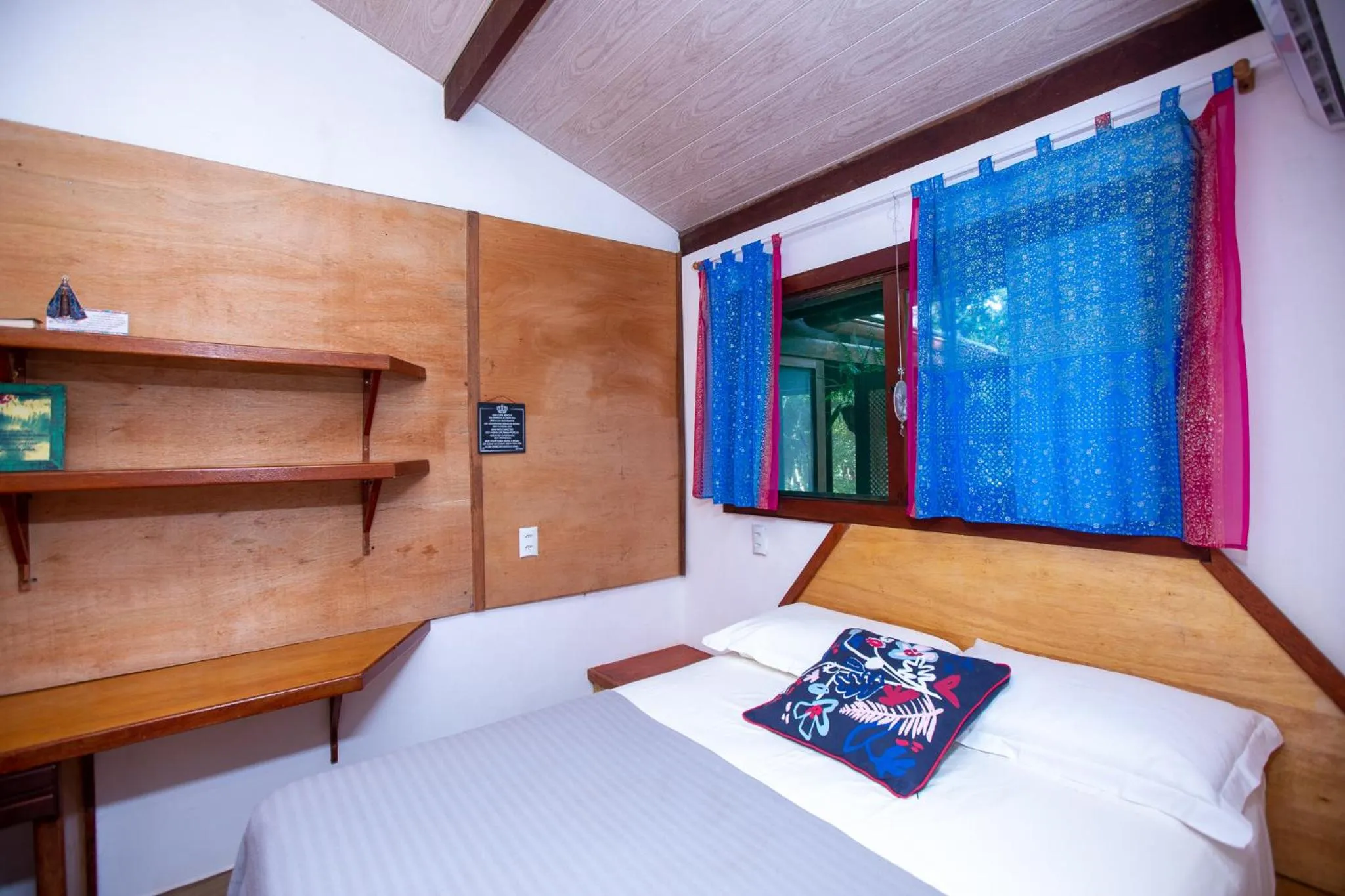 Bed in Recanto dos Pássaros Zen Apartamentos em meio de Natureza