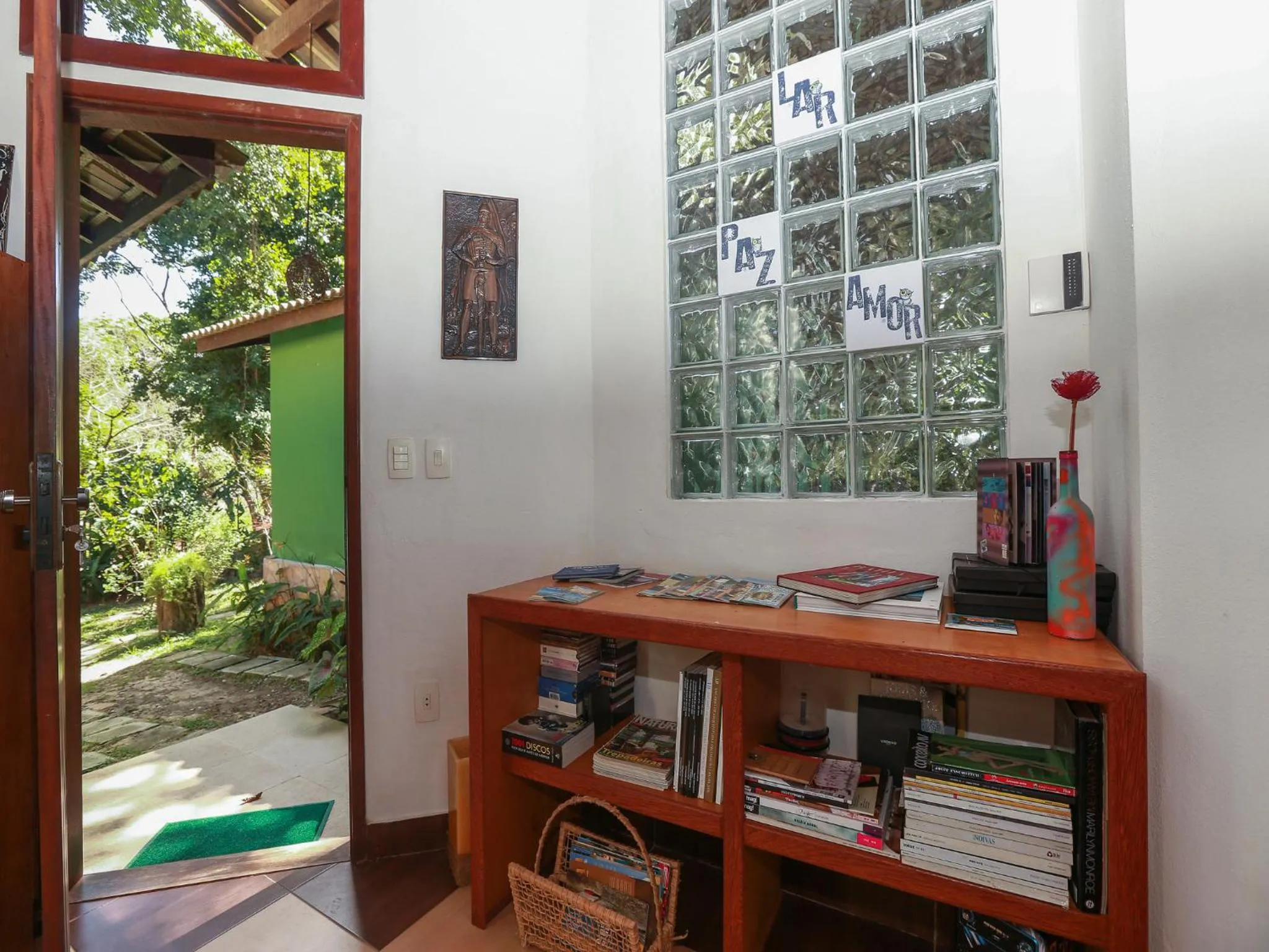 Facade/entrance in Recanto dos Pássaros Zen Apartamentos em meio de Natureza