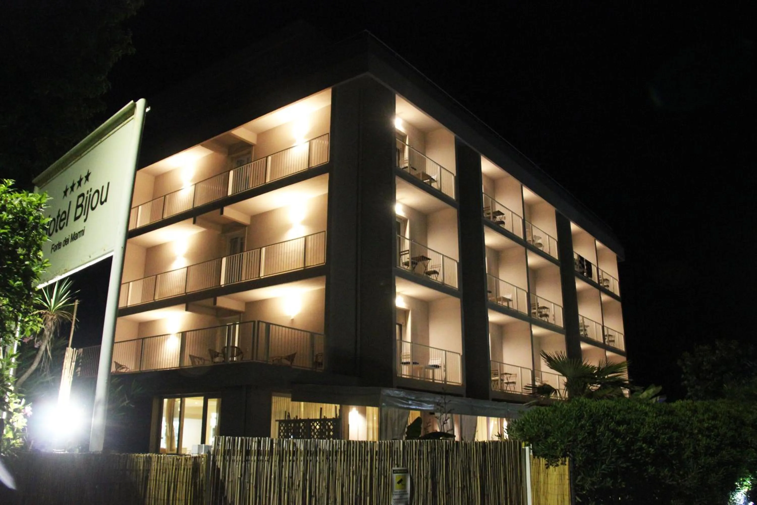 Property building in Hotel Bijou