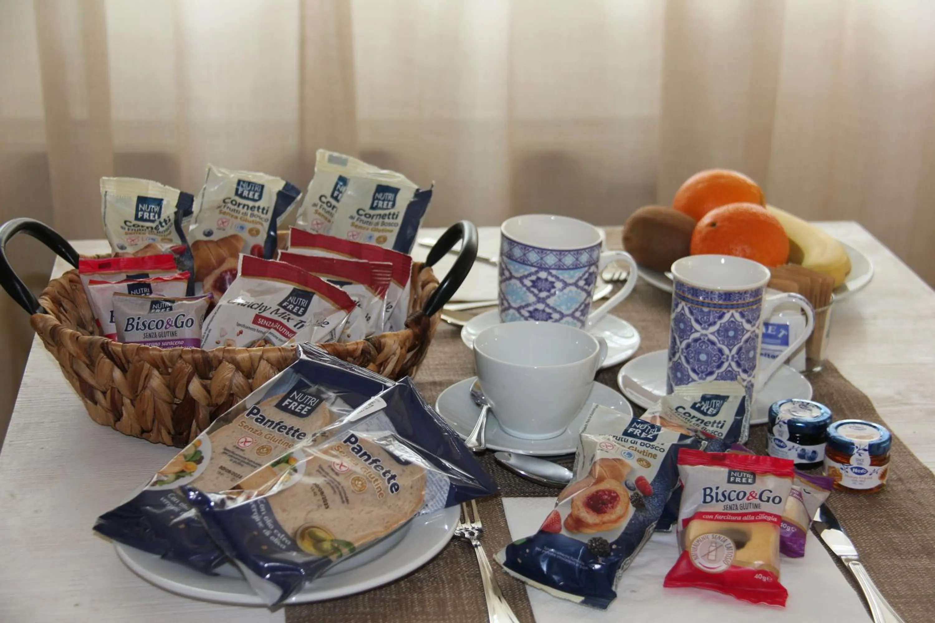 Breakfast in Hotel Bijou