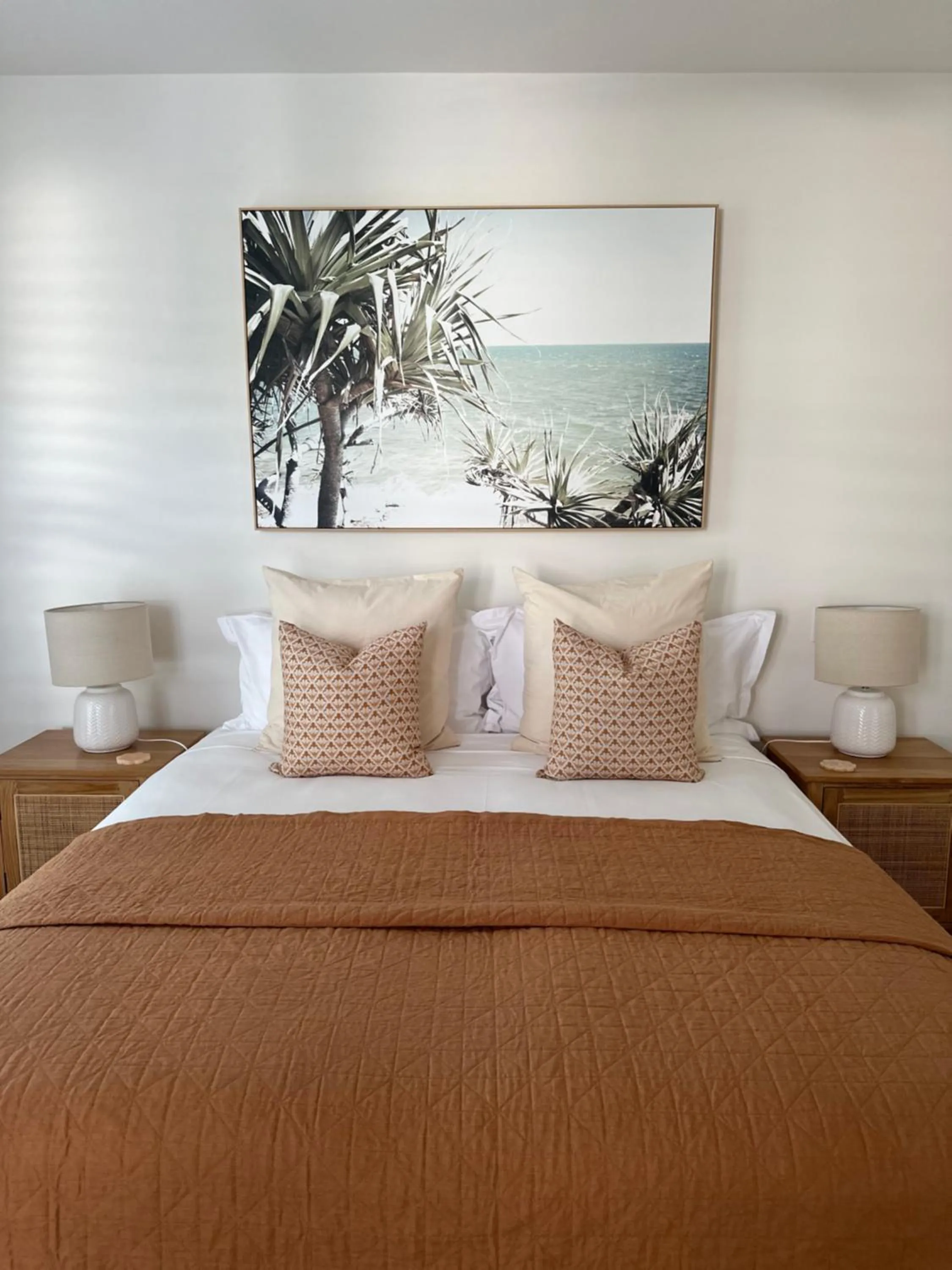Decorative detail, Bed in Metzo Noosa Resort
