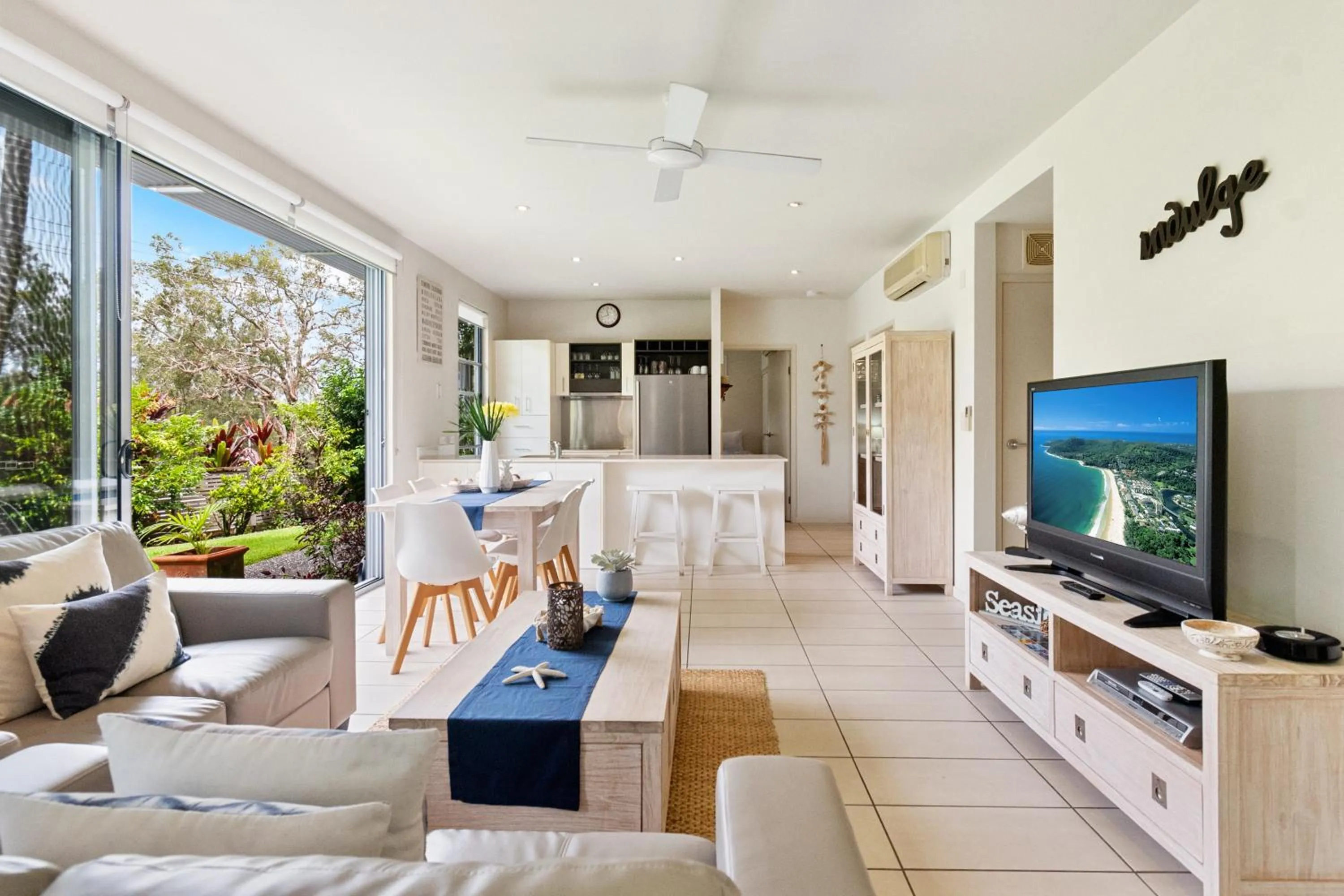 Living room in Metzo Noosa Resort