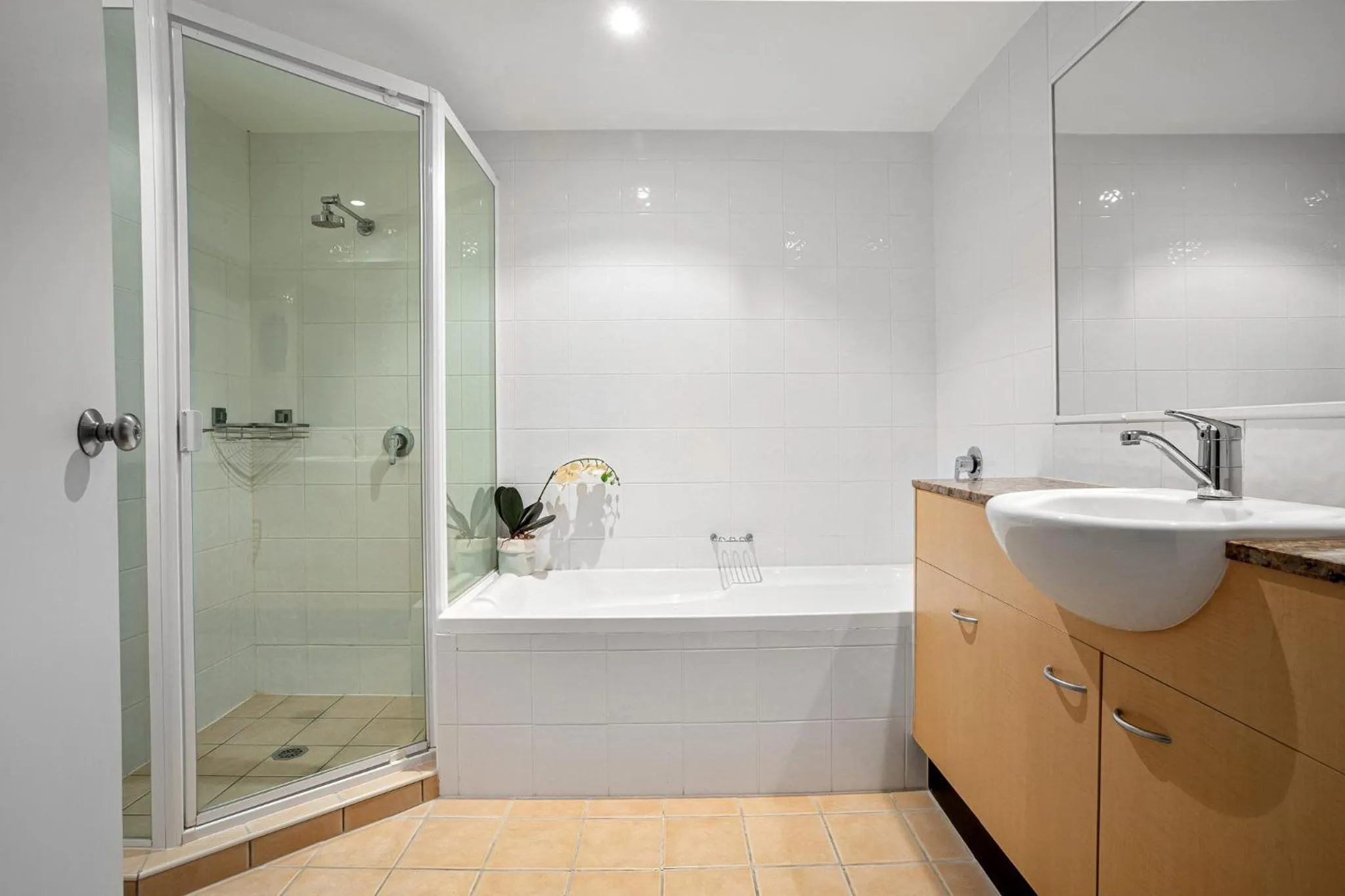 Bathroom in Kirra Beach Apartments