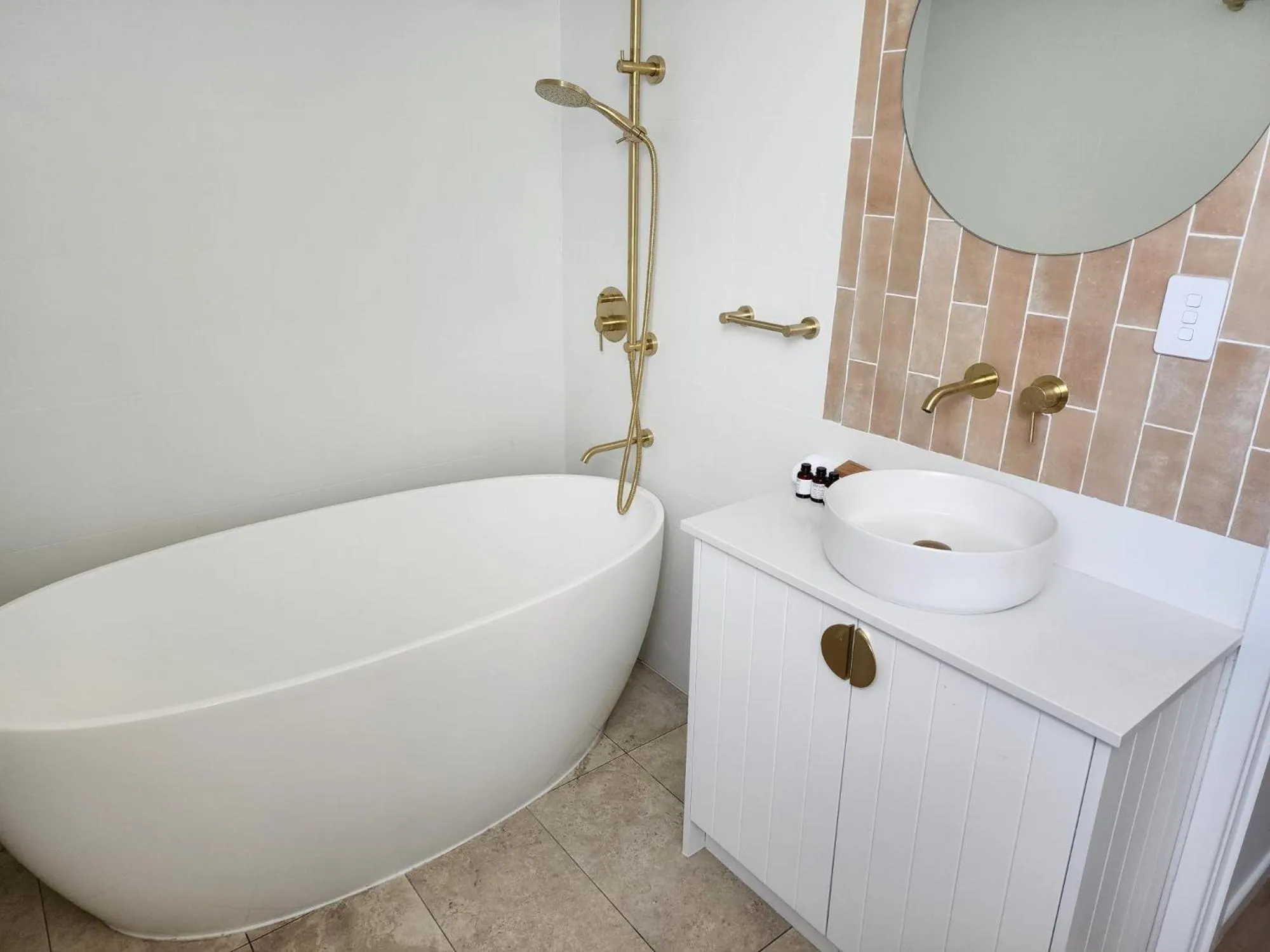 Bathroom in Kirra Beach Apartments