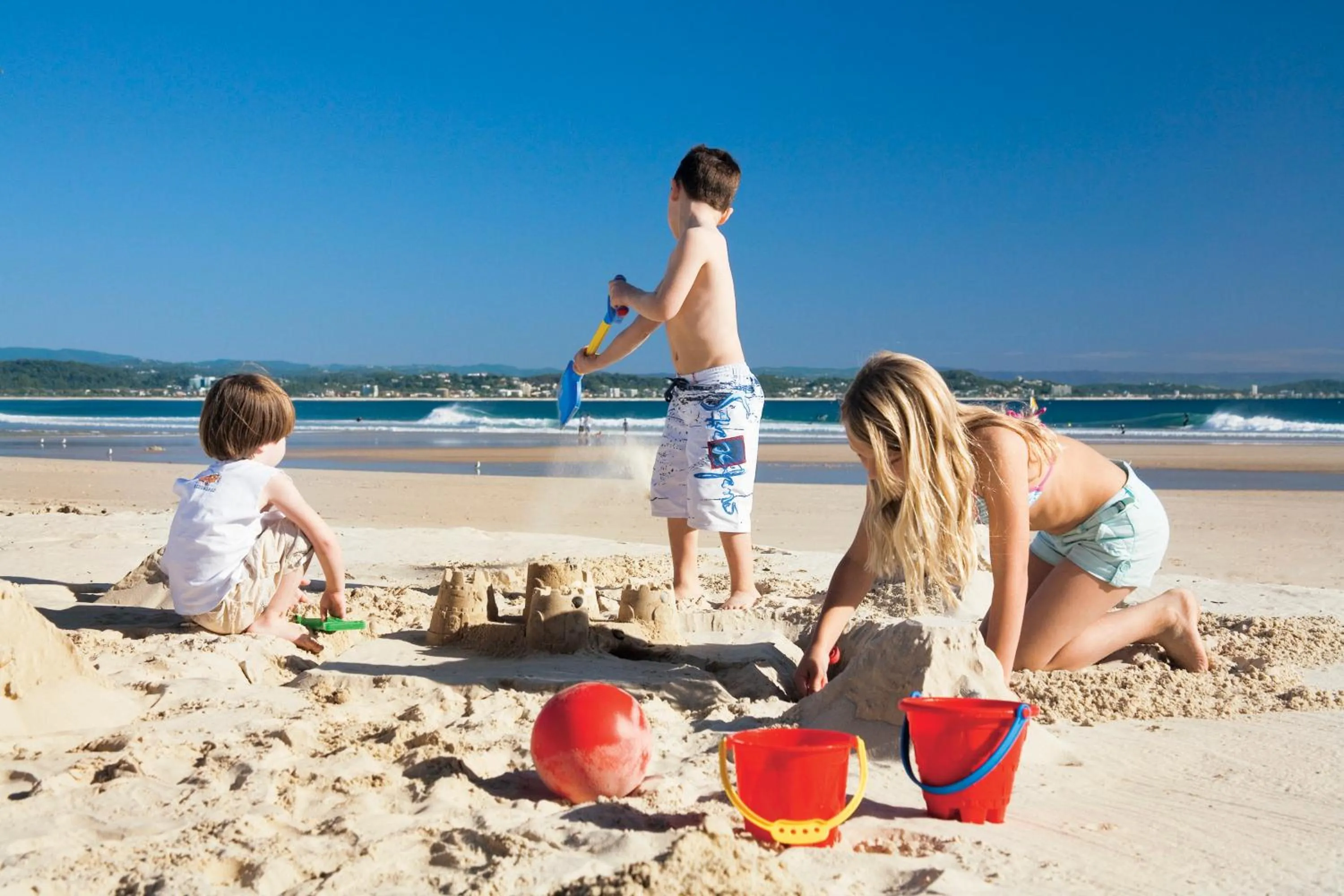 Beach in Kirra Beach Apartments