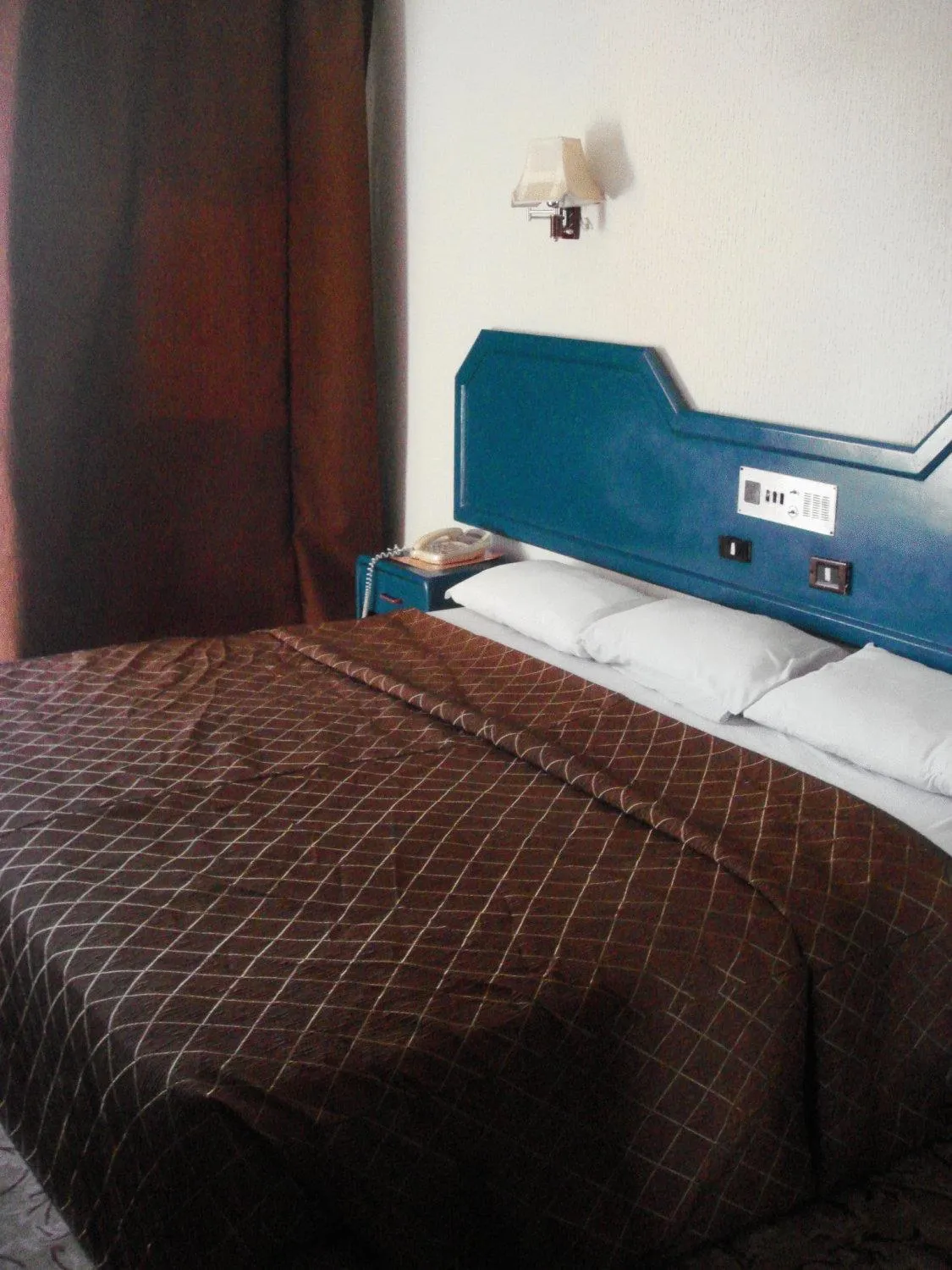 Bed in Oasis Hotel Heliopolis