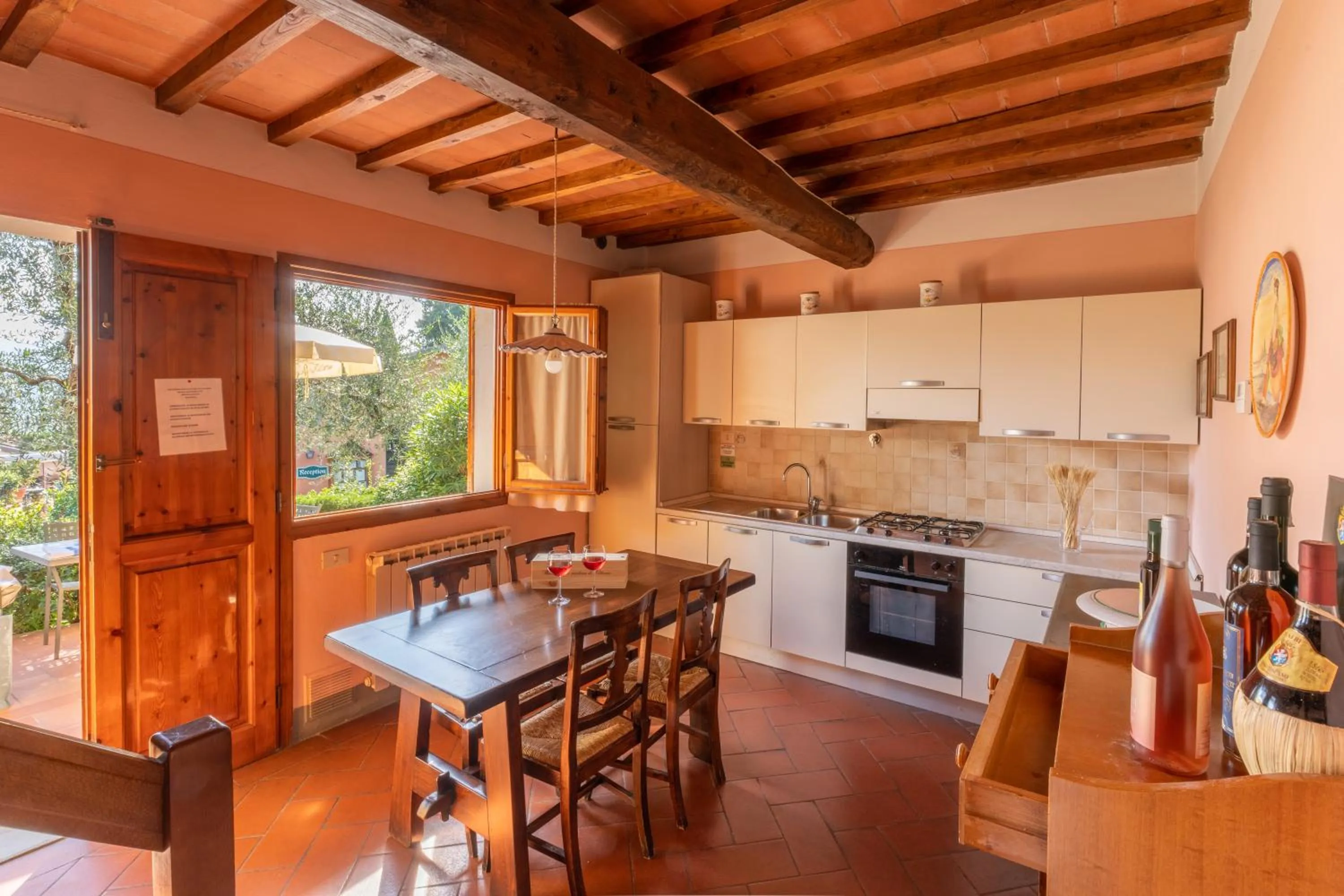 Kitchen or kitchenette in Agriturismo Vecchio Borgo Di Inalbi