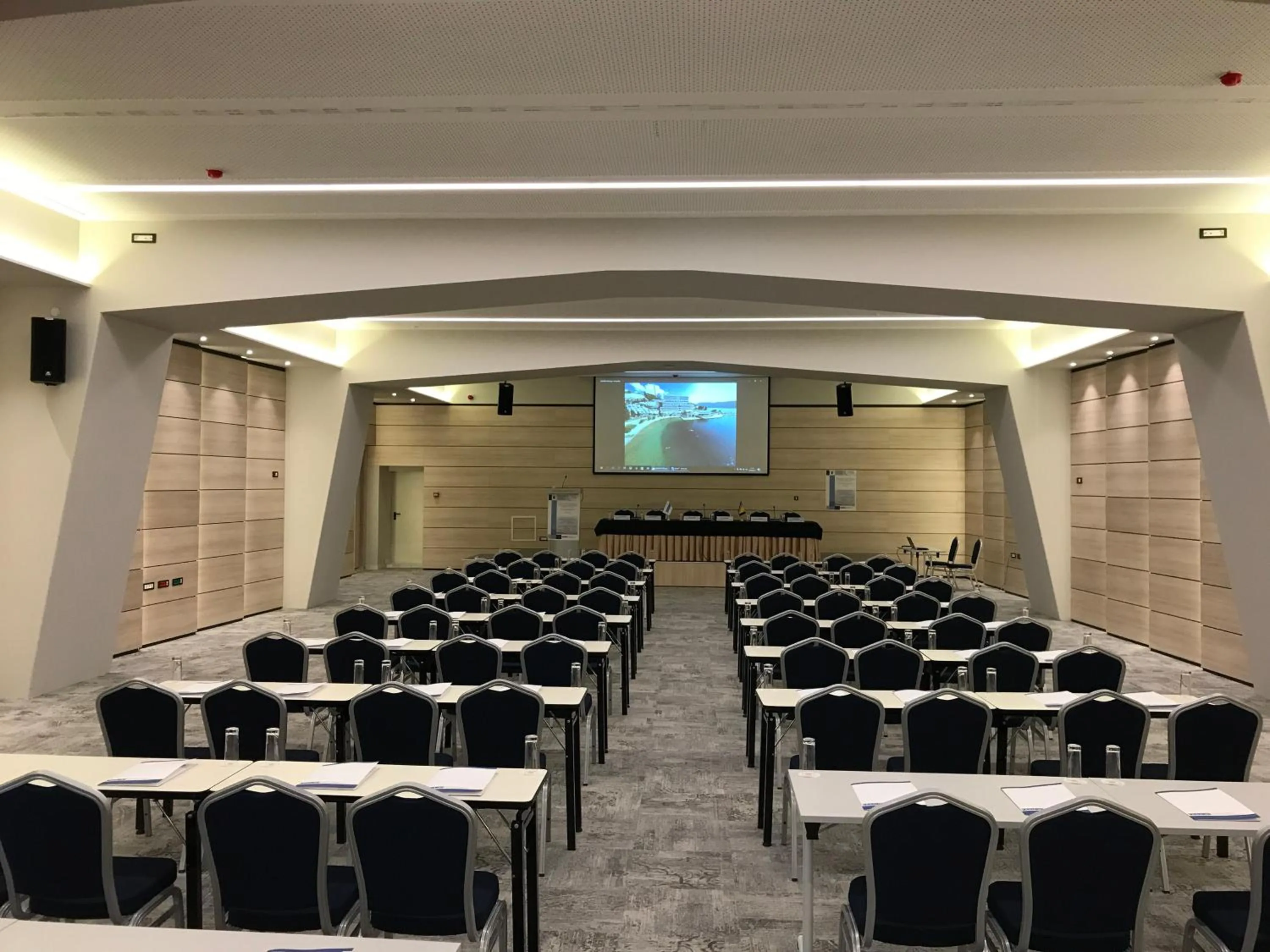 TV and multimedia in Hotel Sunce Neum