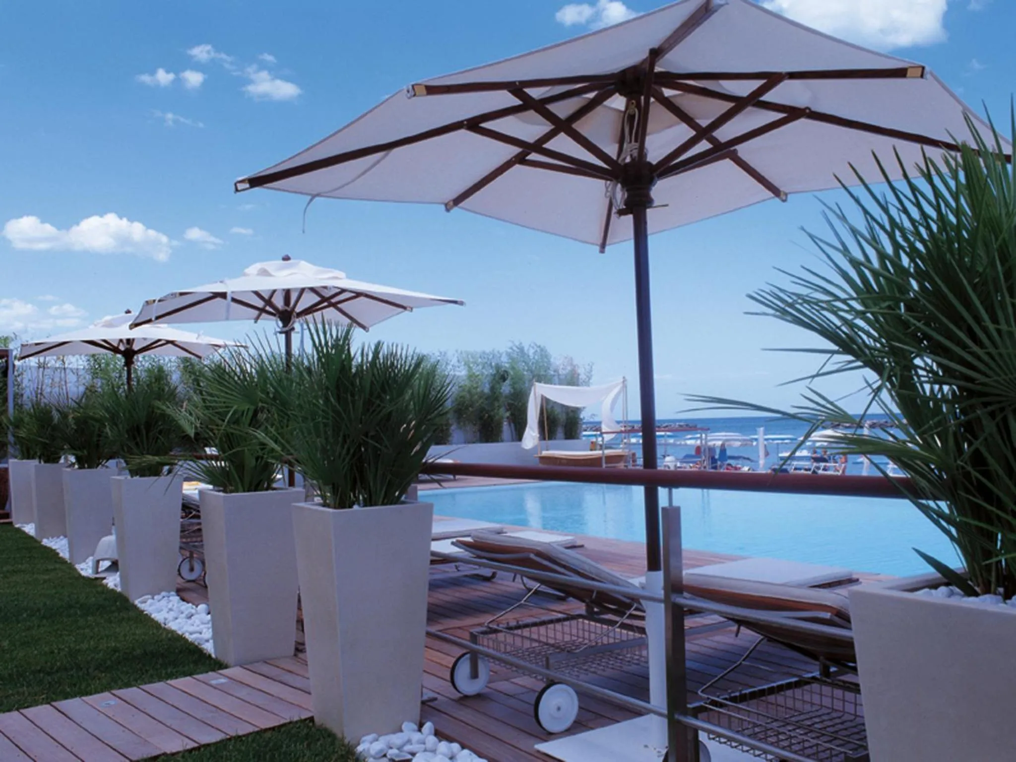 Day in Vistamare Suite