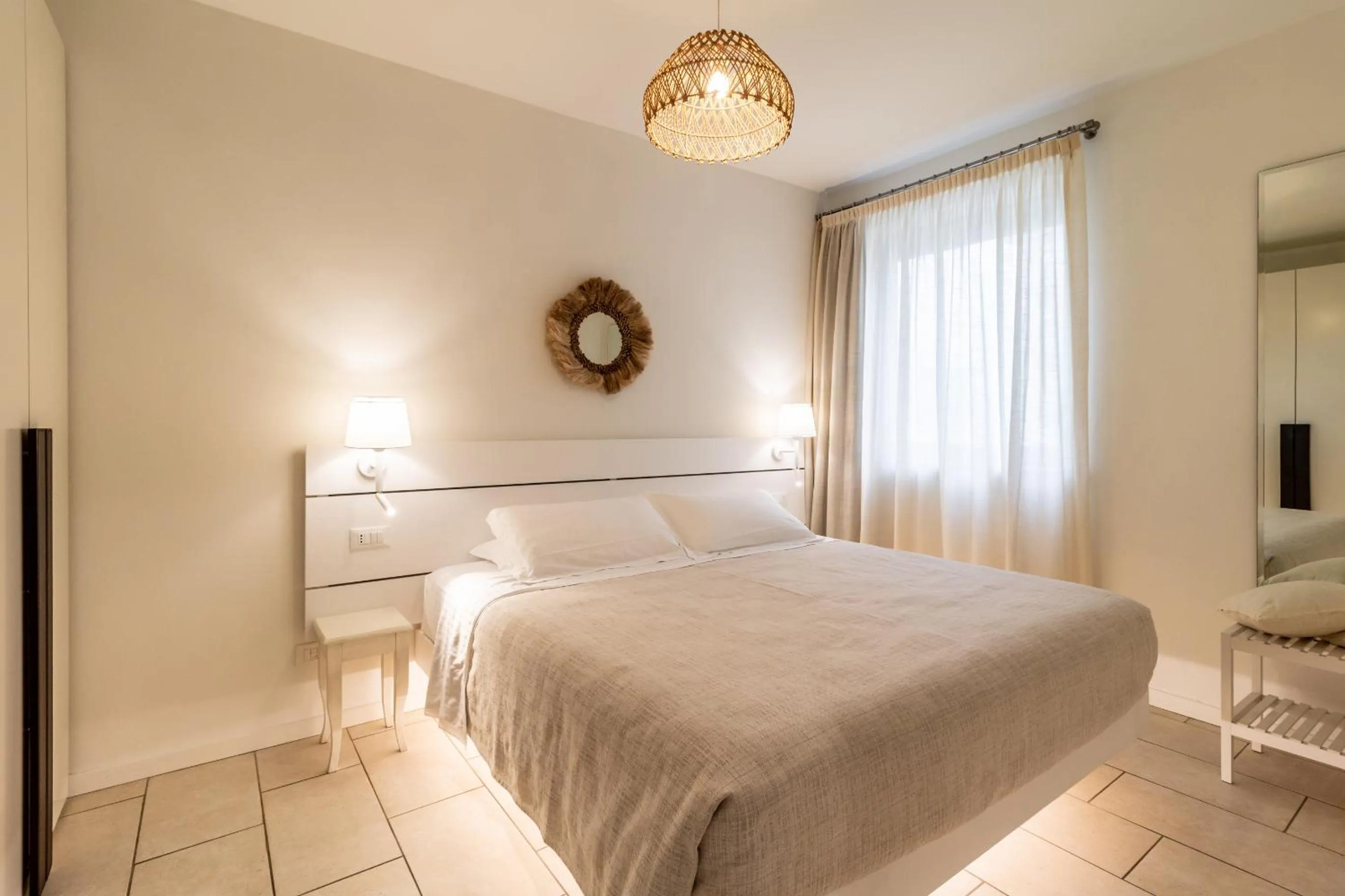 Bedroom, Bed in Vistamare Suite