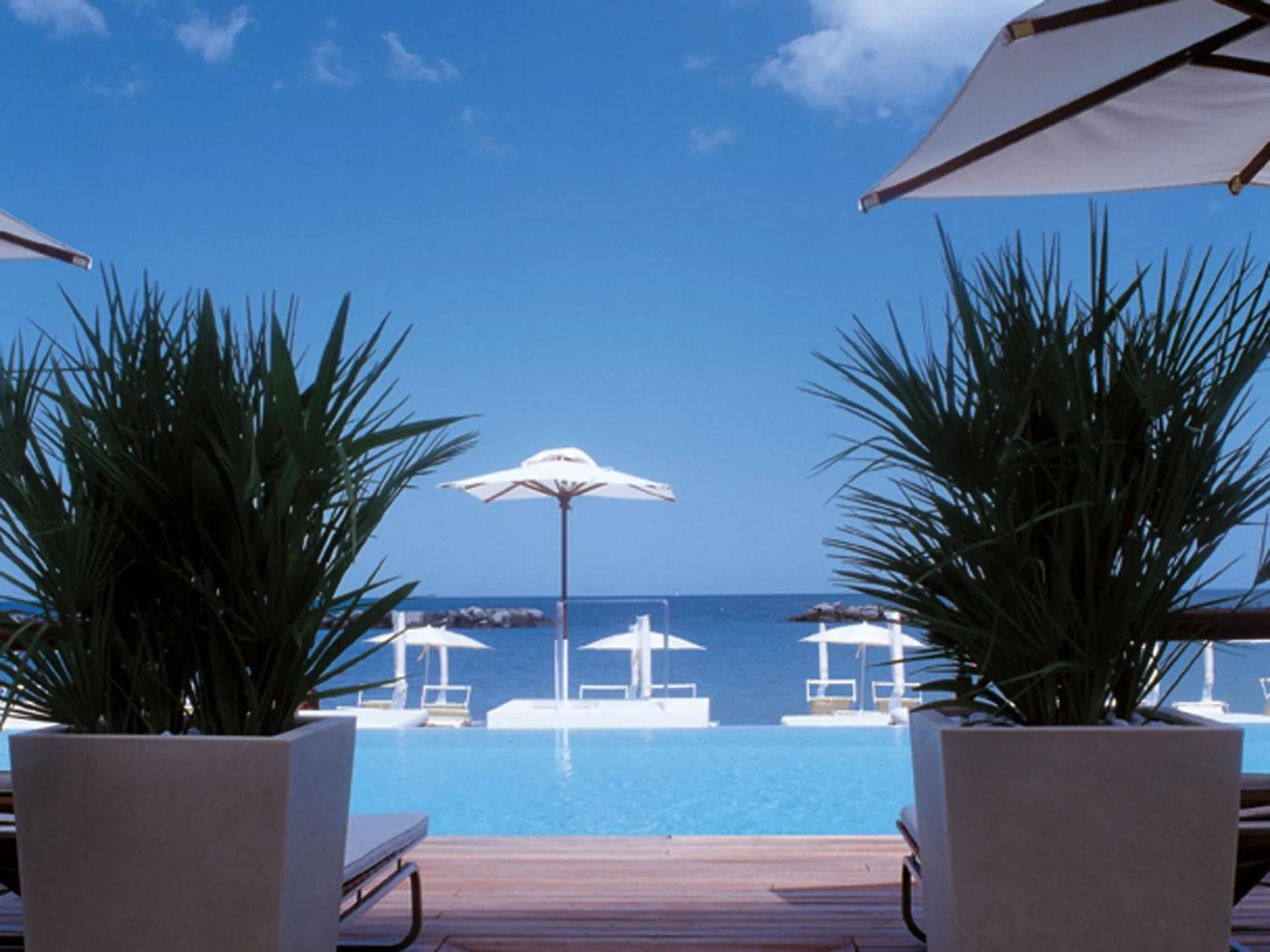 Day in Vistamare Suite