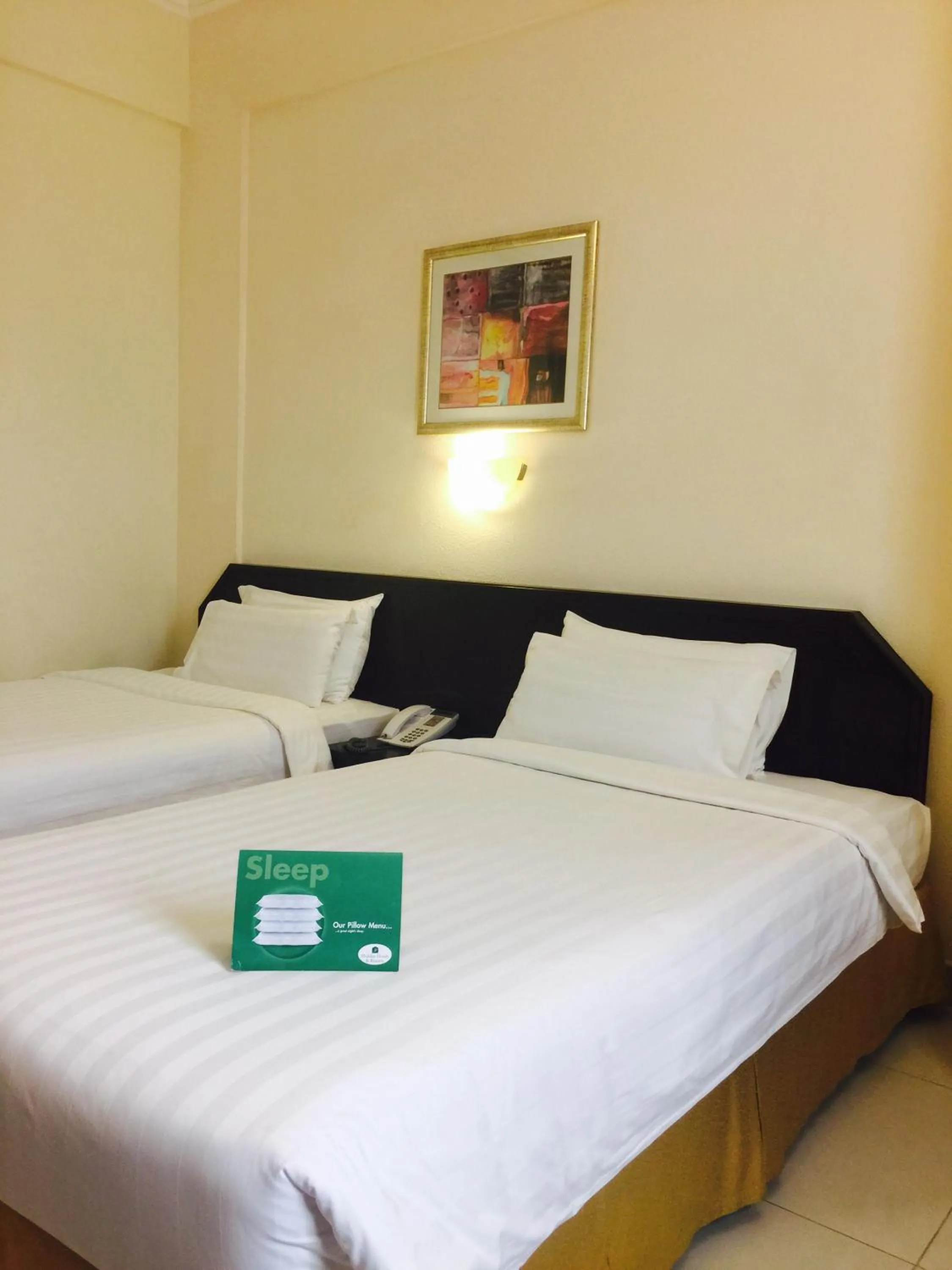 Bed in Hotel Al Madinah Holiday