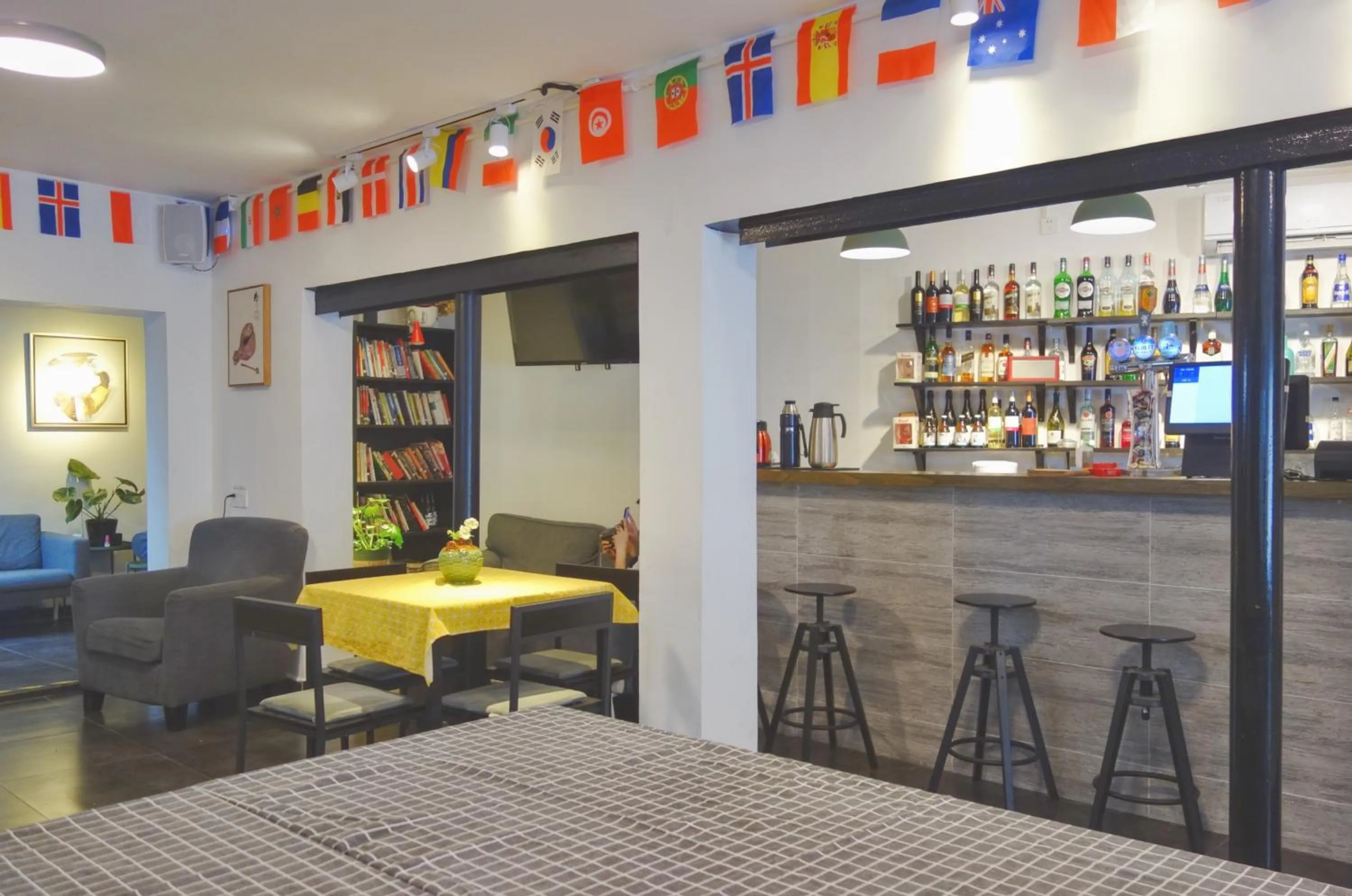 Seating area in Dayin International Youth Hostel - Oriental Pearl & Lujiazui