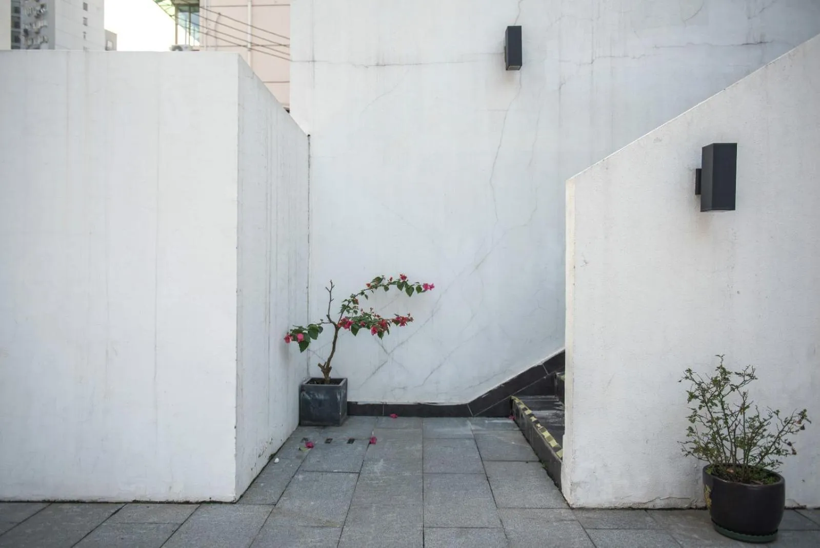 Facade/entrance in Dayin International Youth Hostel - Oriental Pearl & Lujiazui